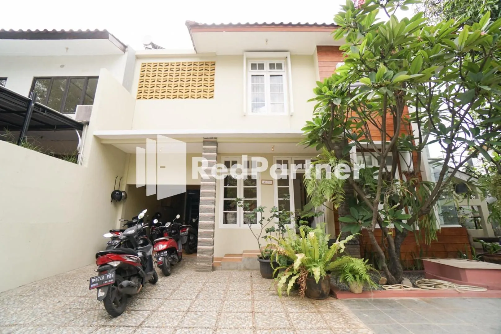 Property building in Fazza Syariah Mitra RedDoorz