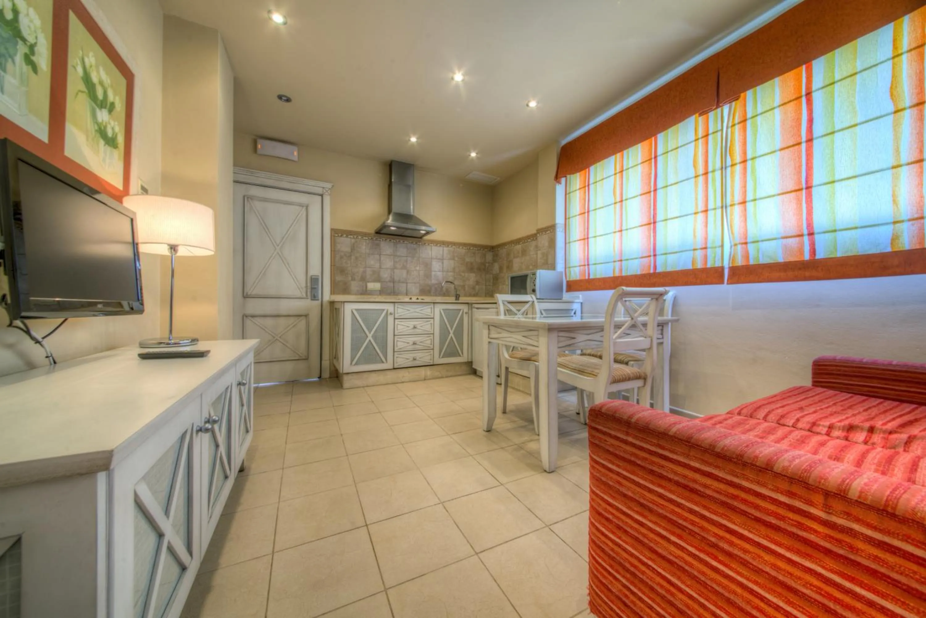 kitchen in Apartamentos Piedramar