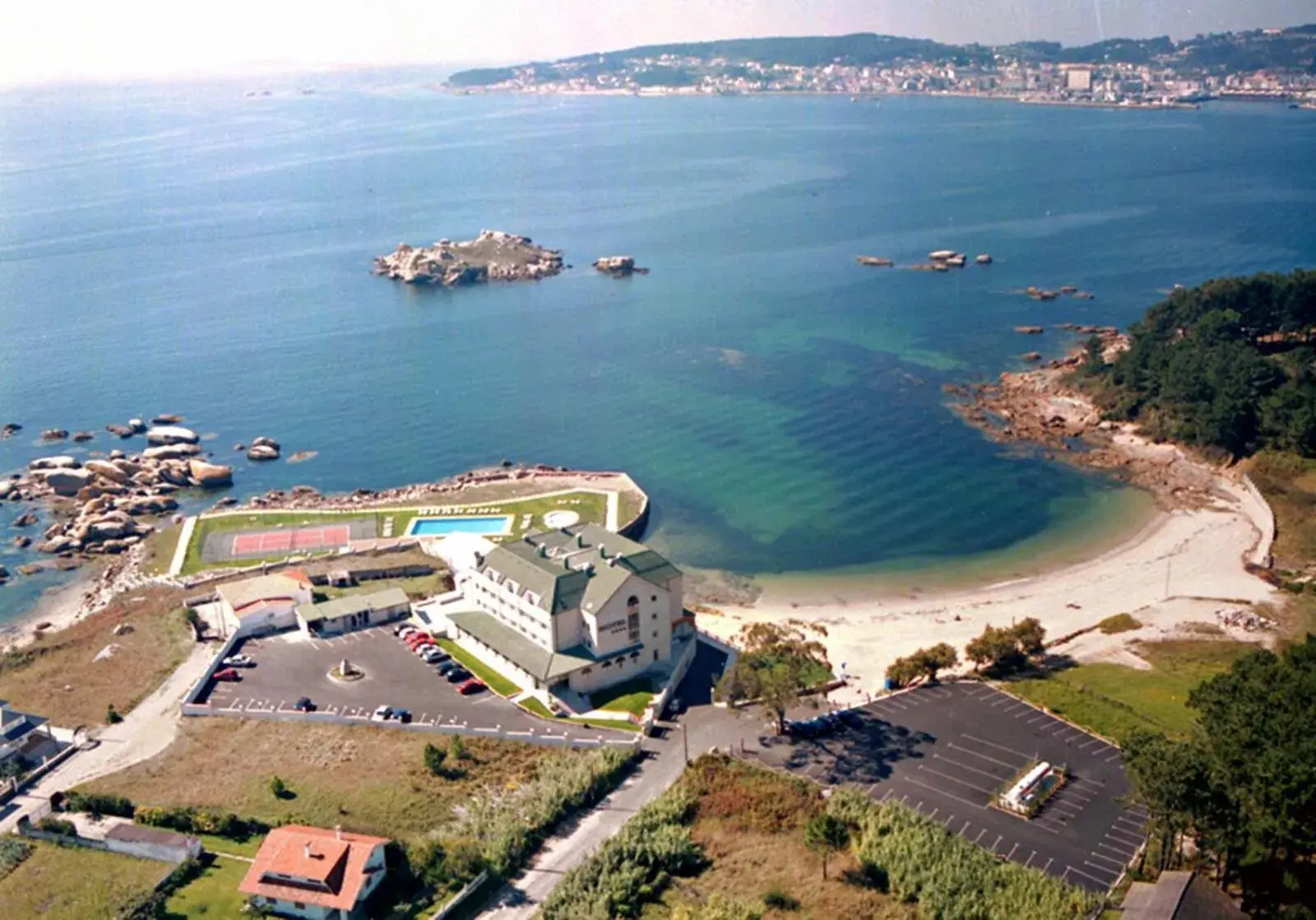 Property building in Hotel Norat Palmeira Playa Property building in Hotel Norat Palmeira Playa