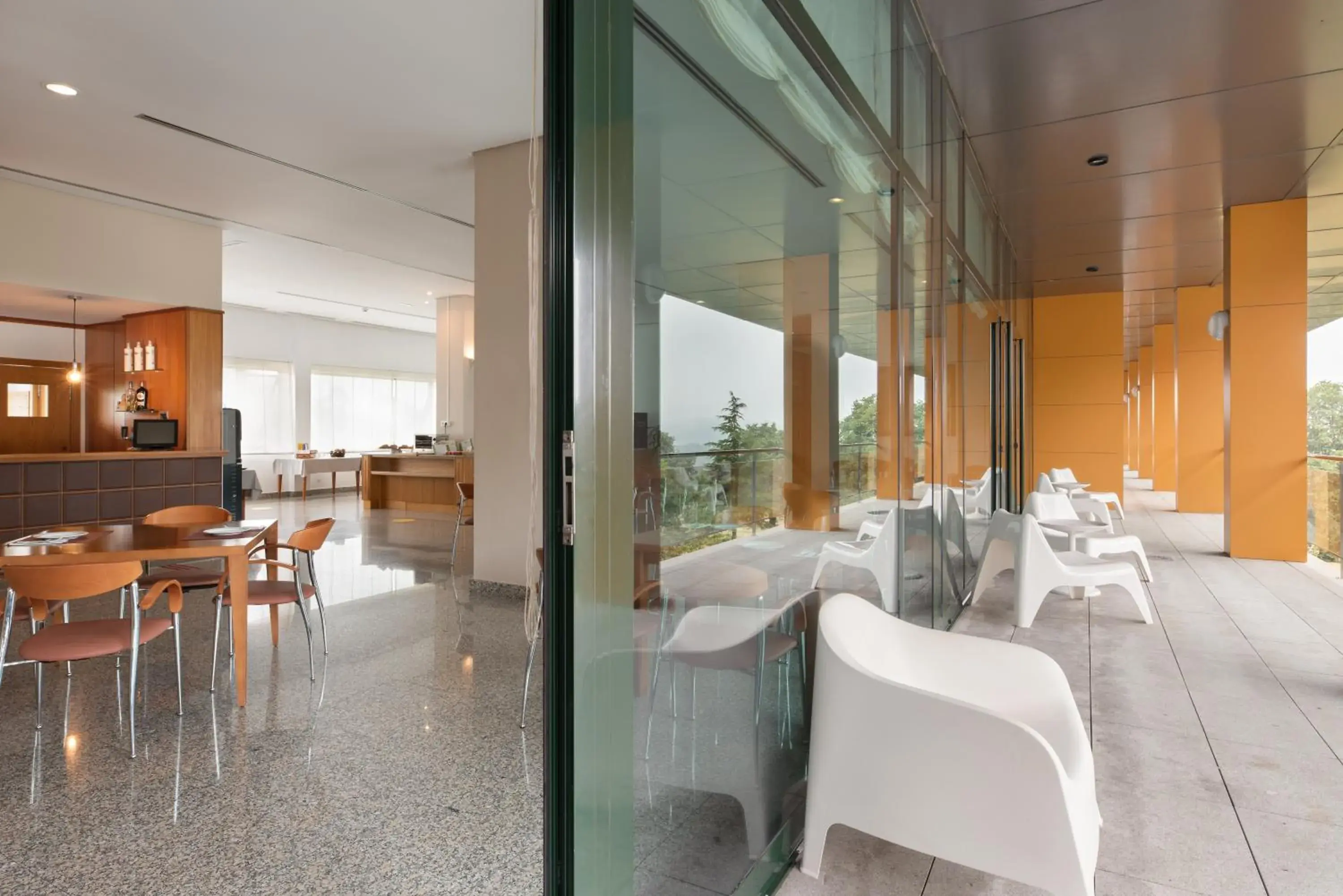 Lounge or bar in Exe Vía Argentum Lounge or bar in Exe Vía Argentum
