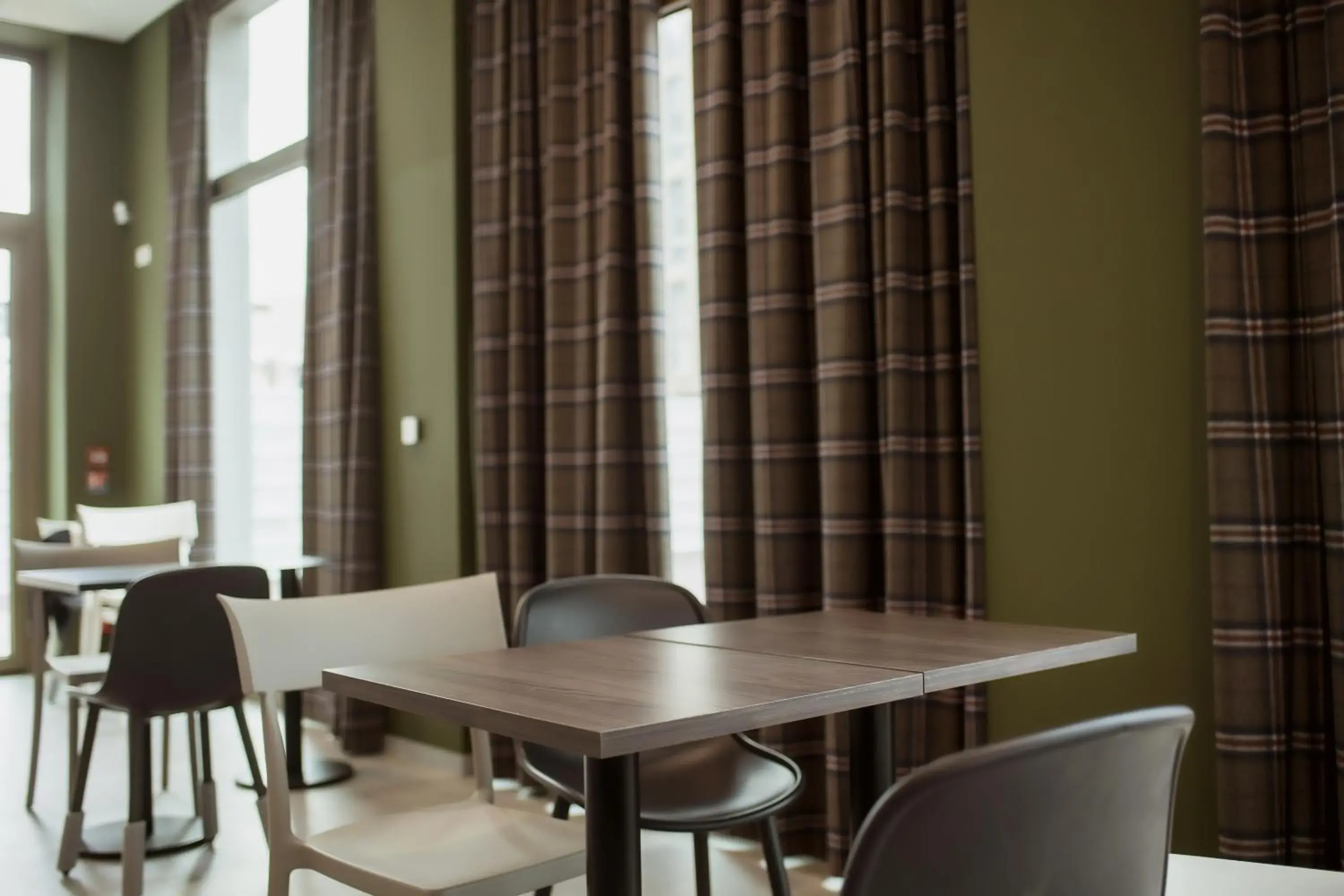 Restaurant/places to eat in easyHotel Paris Nord Aubervilliers Restaurant/places to eat in easyHotel Paris Nord Aubervilliers