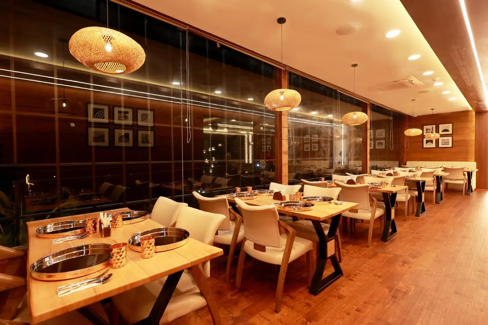 Restaurant/places to eat in Wooden ECR Sea Resort Restaurant/places to eat in Wooden ECR Sea Resort