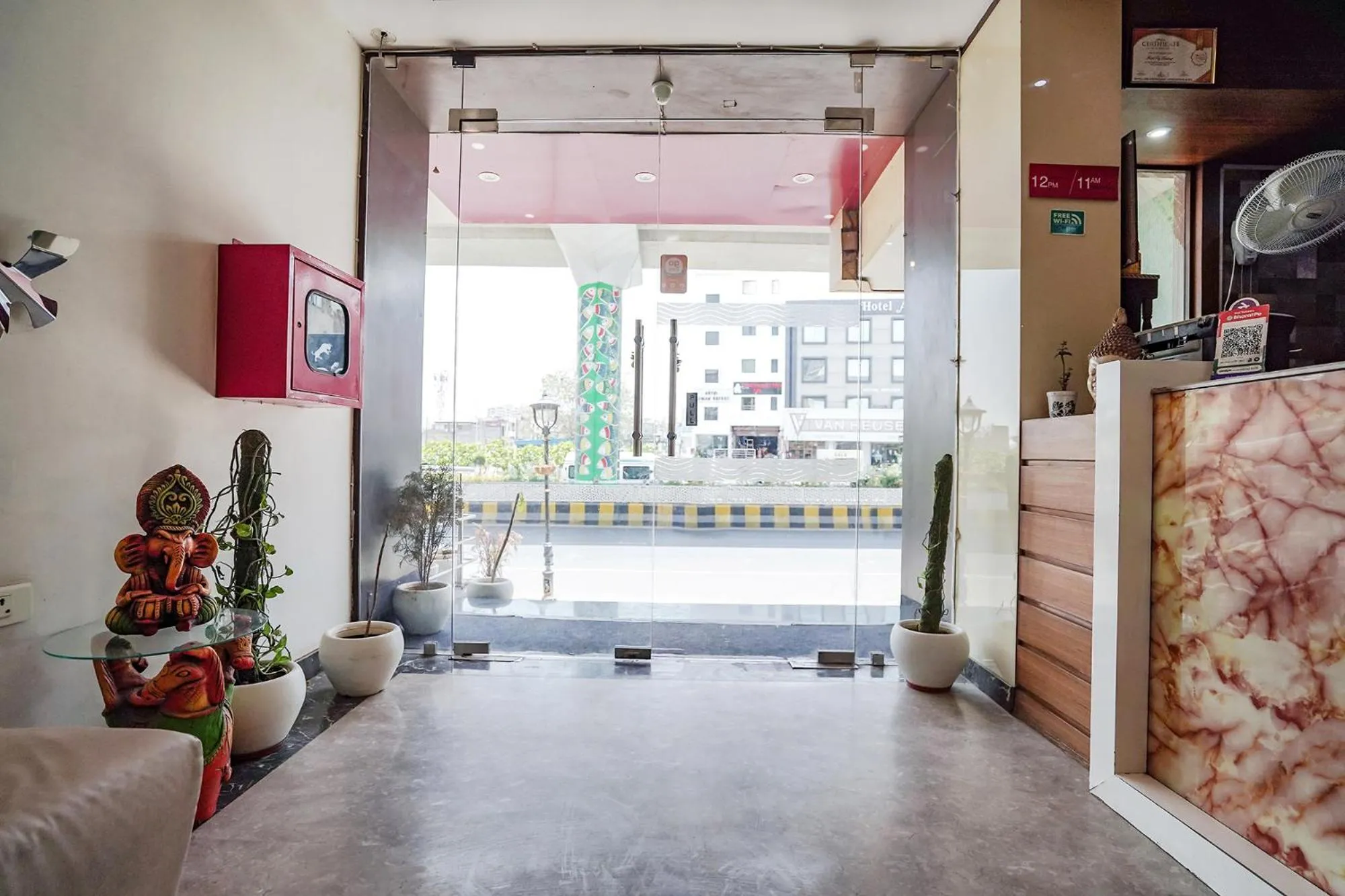 Facade/entrance in FabHotel Taj Heritage