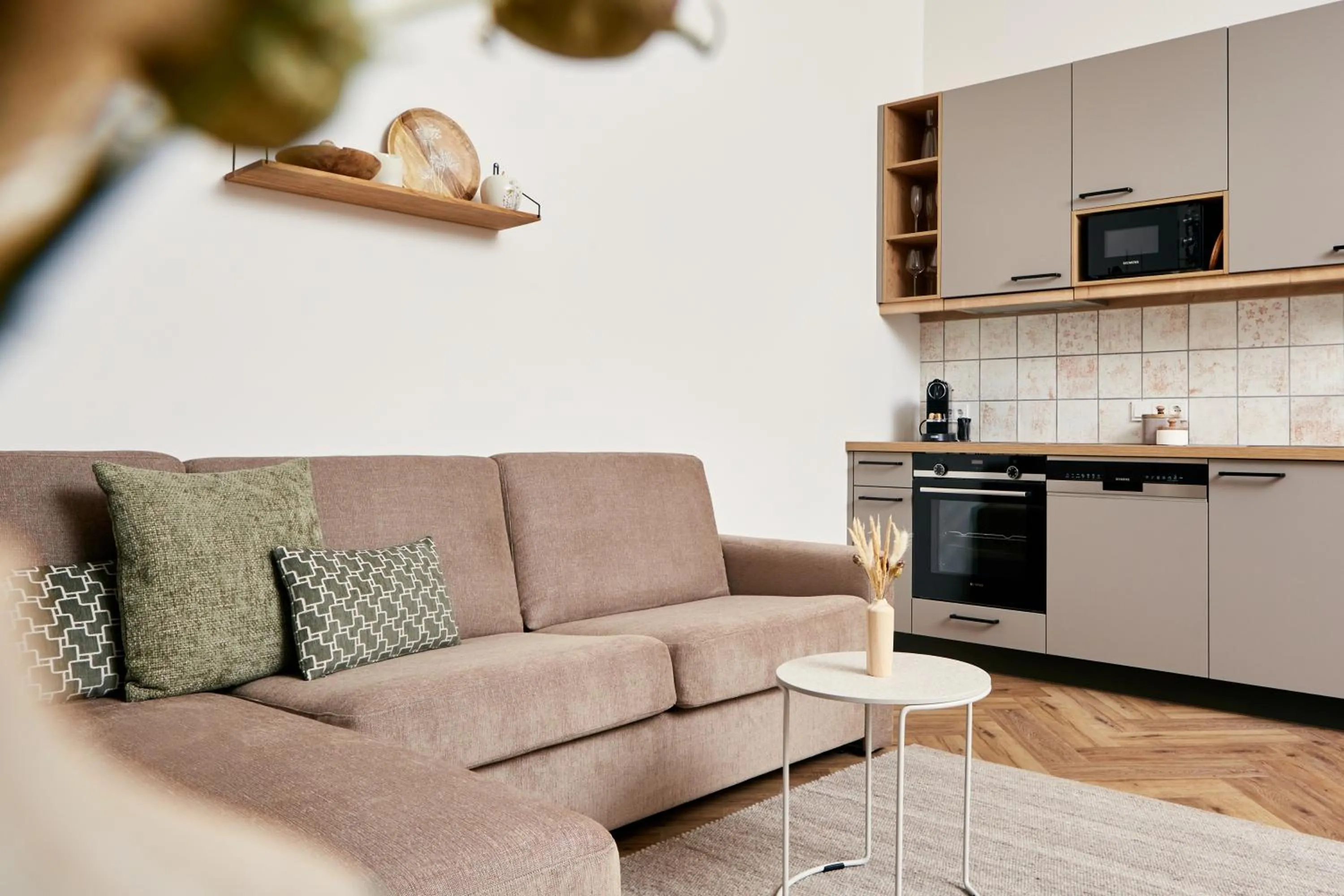 Kitchen or kitchenette in HOMEBOUND APARTMENTS Bad Goisern - contactless check-in