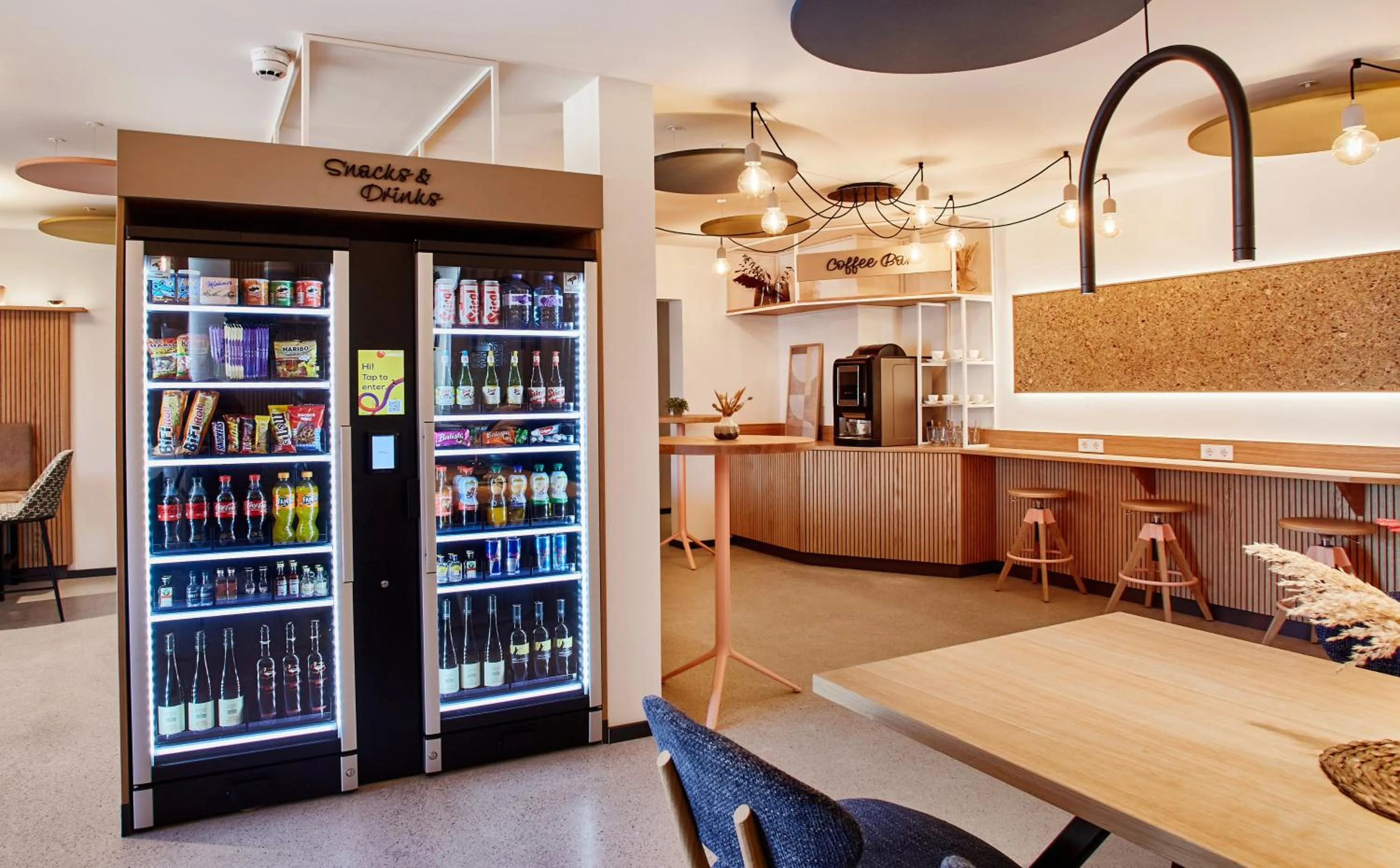 vending machine in HOMEBOUND APARTMENTS Bad Goisern - contactless check-in