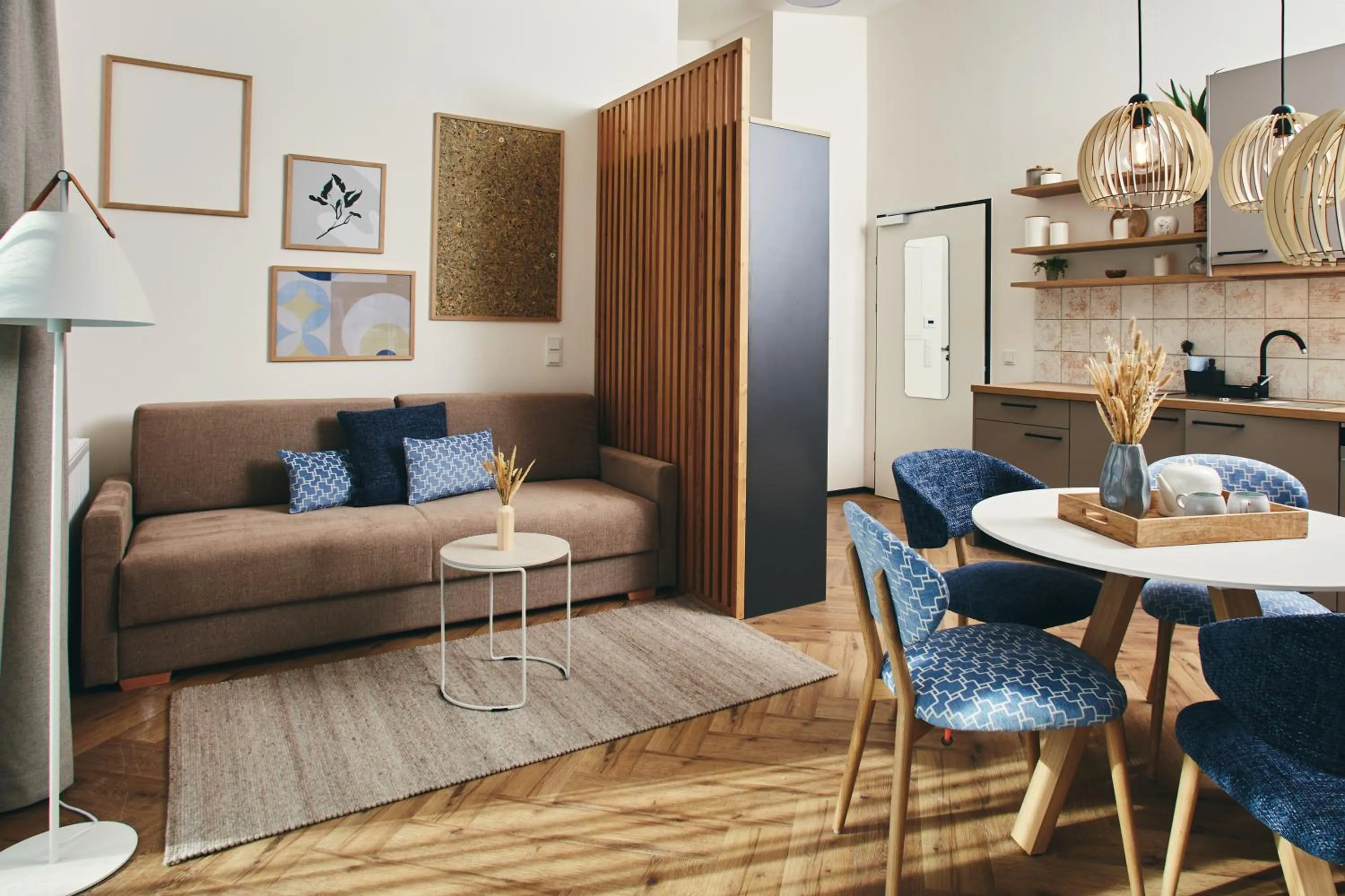 Kitchen or kitchenette in HOMEBOUND APARTMENTS Bad Goisern - contactless check-in