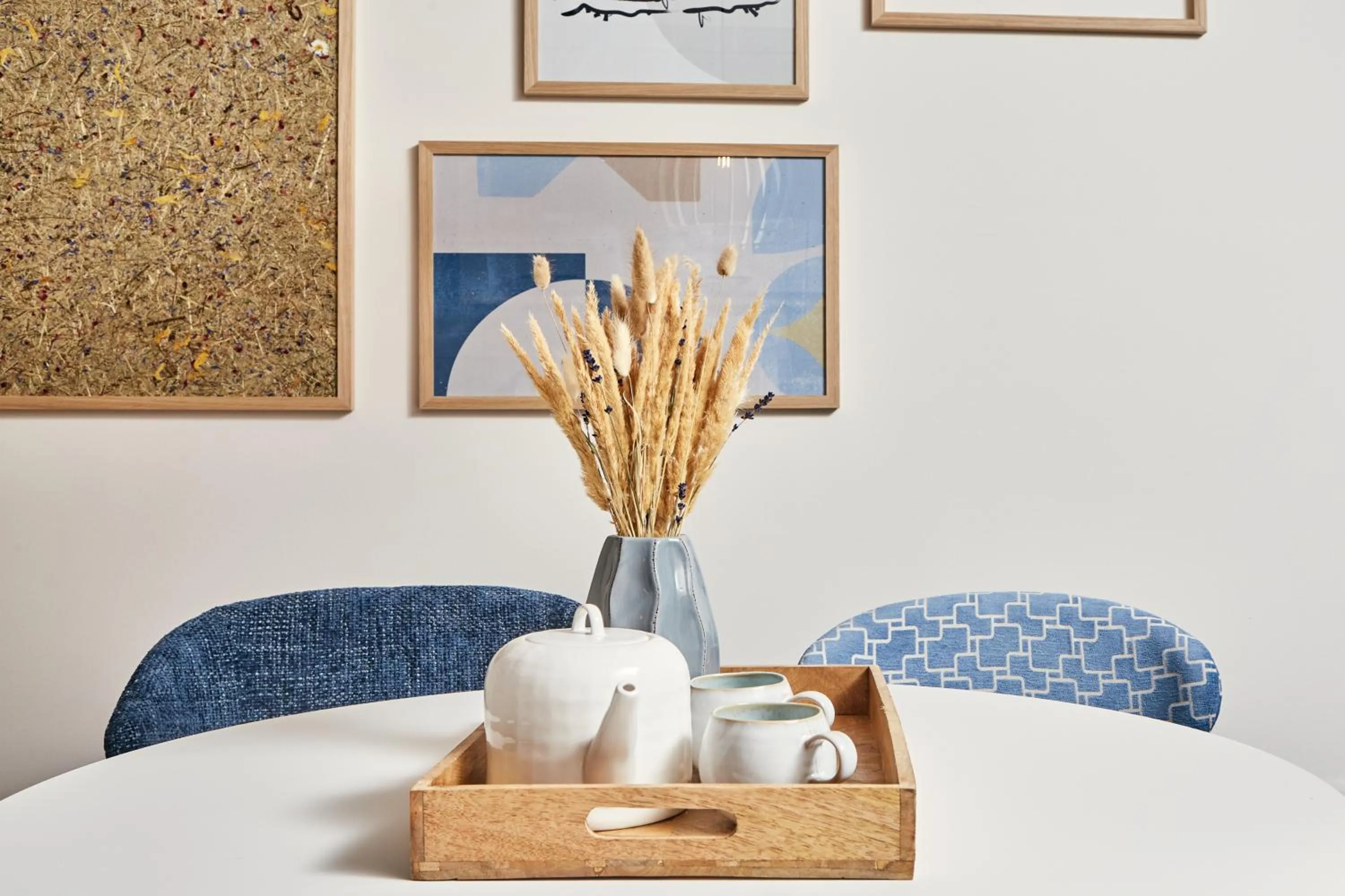 Dining area in HOMEBOUND APARTMENTS Bad Goisern - contactless check-in