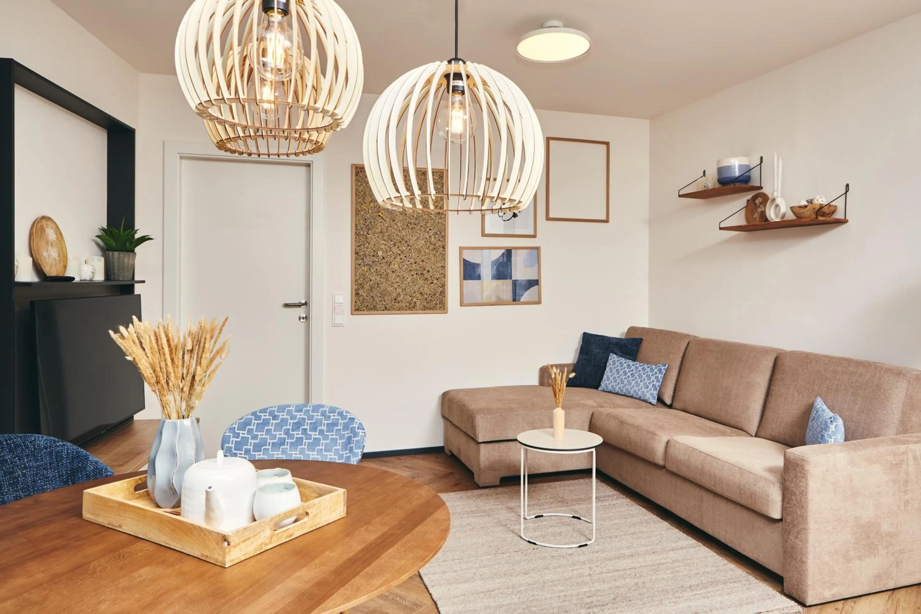 TV and multimedia in HOMEBOUND APARTMENTS Bad Goisern - contactless check-in