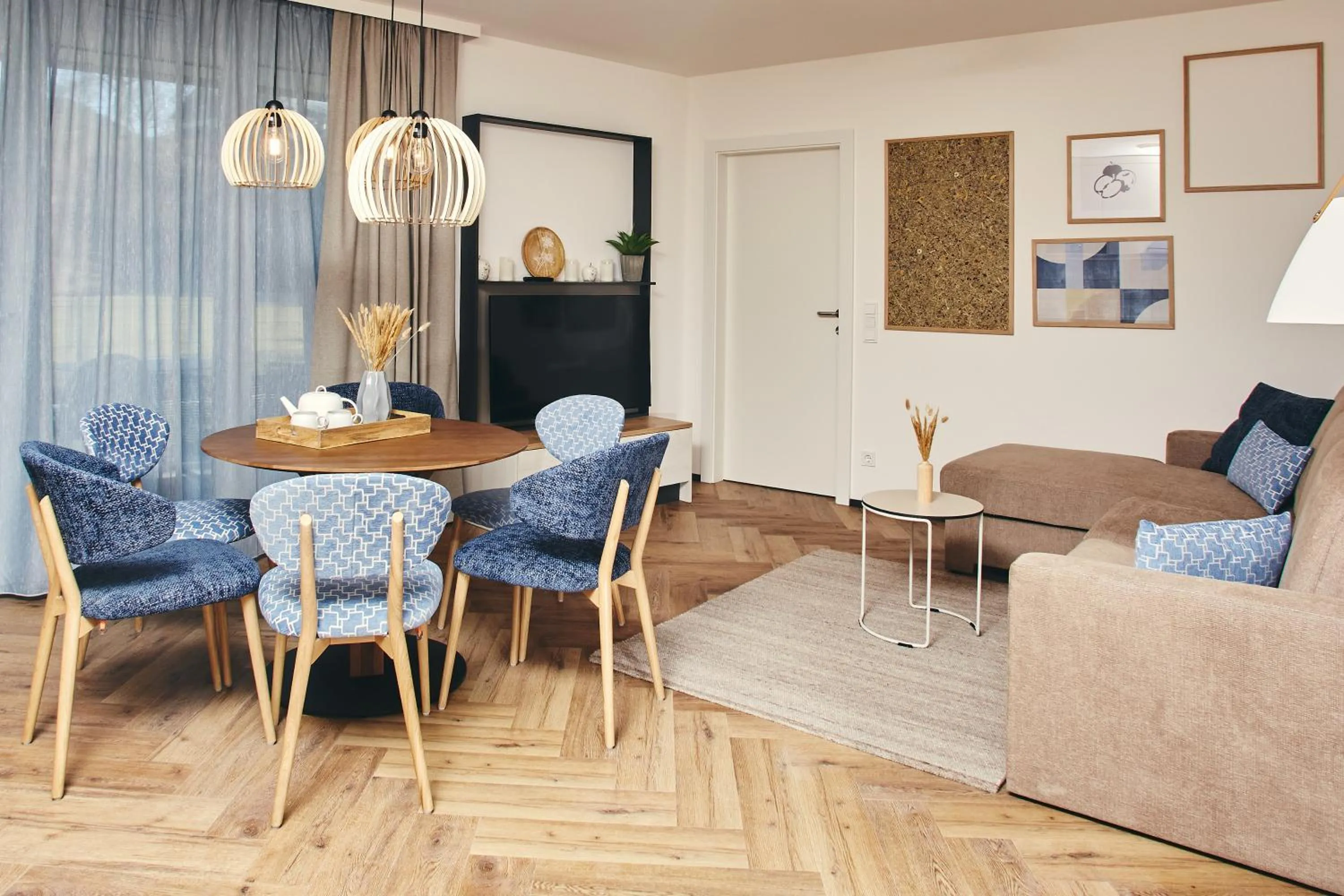 TV and multimedia in HOMEBOUND APARTMENTS Bad Goisern - contactless check-in