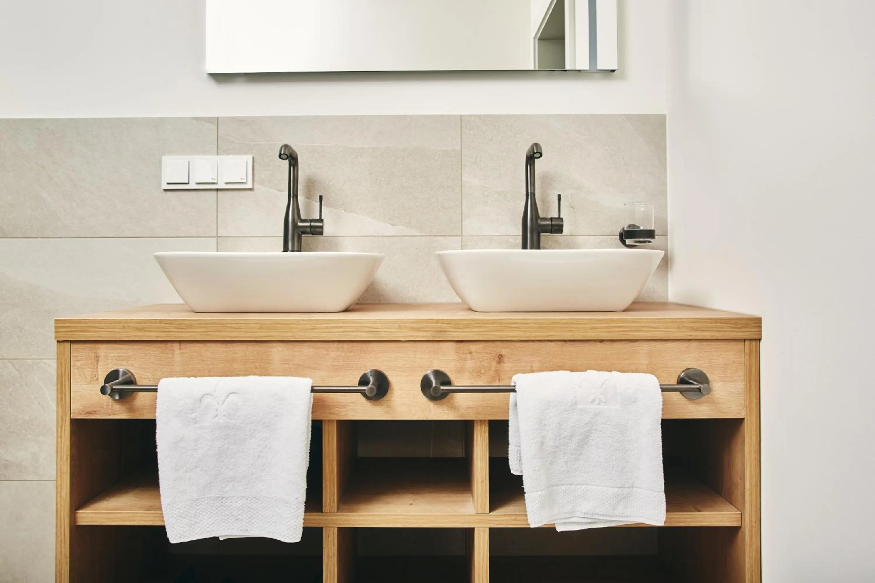 Bathroom in HOMEBOUND APARTMENTS Bad Goisern - contactless check-in