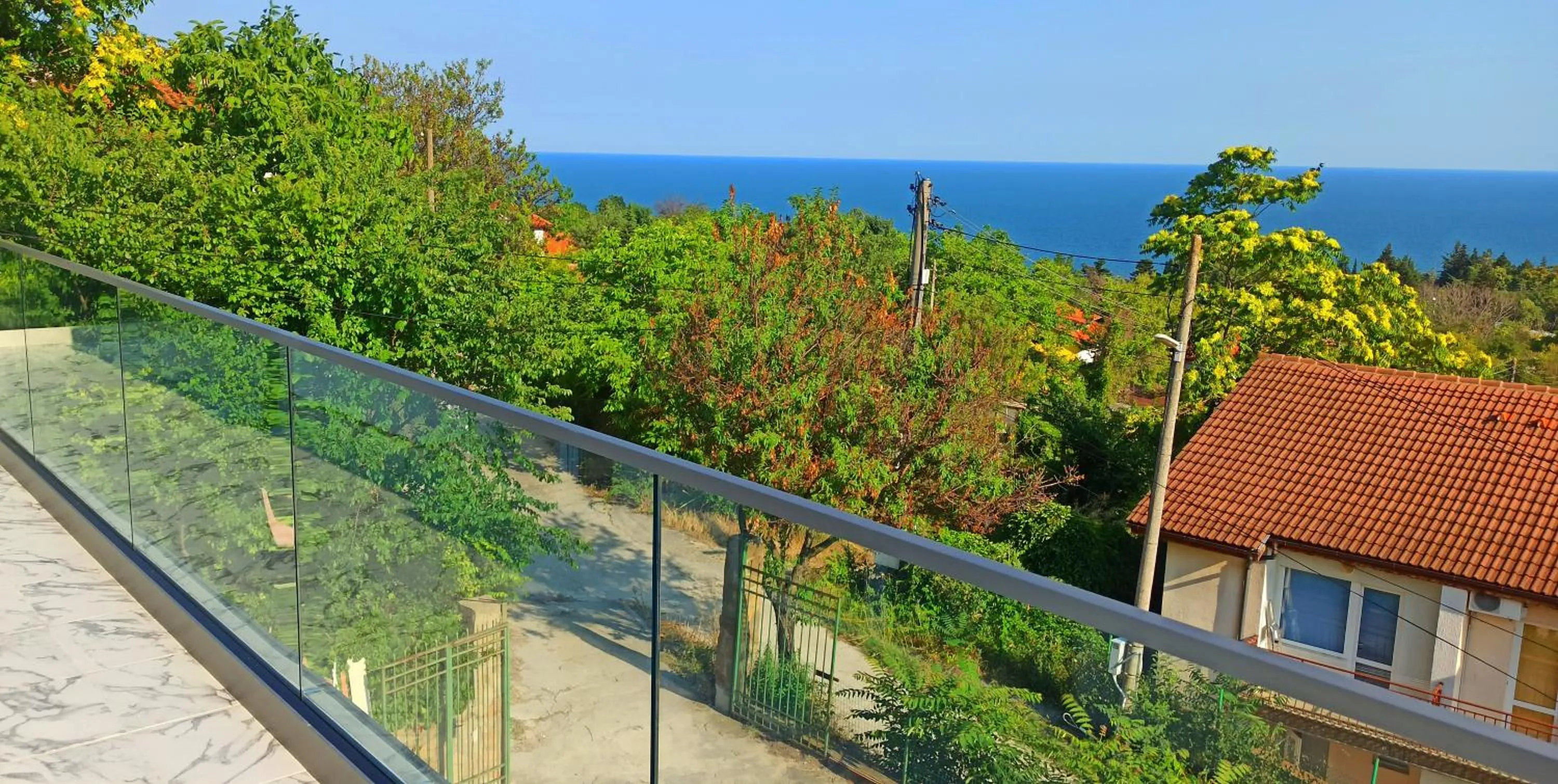 Day in Arode Villa Dionysus