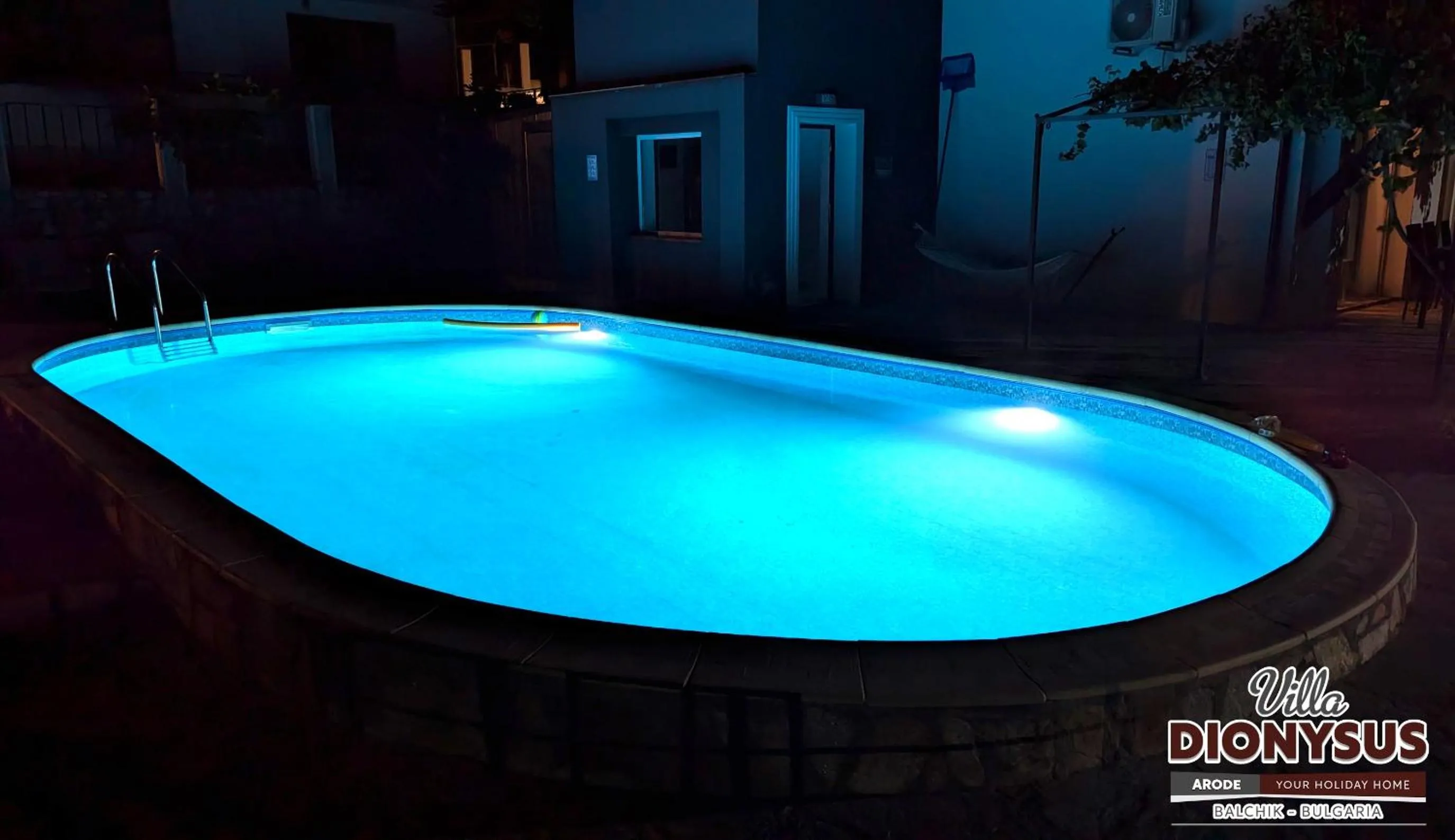 Night in Arode Villa Dionysus