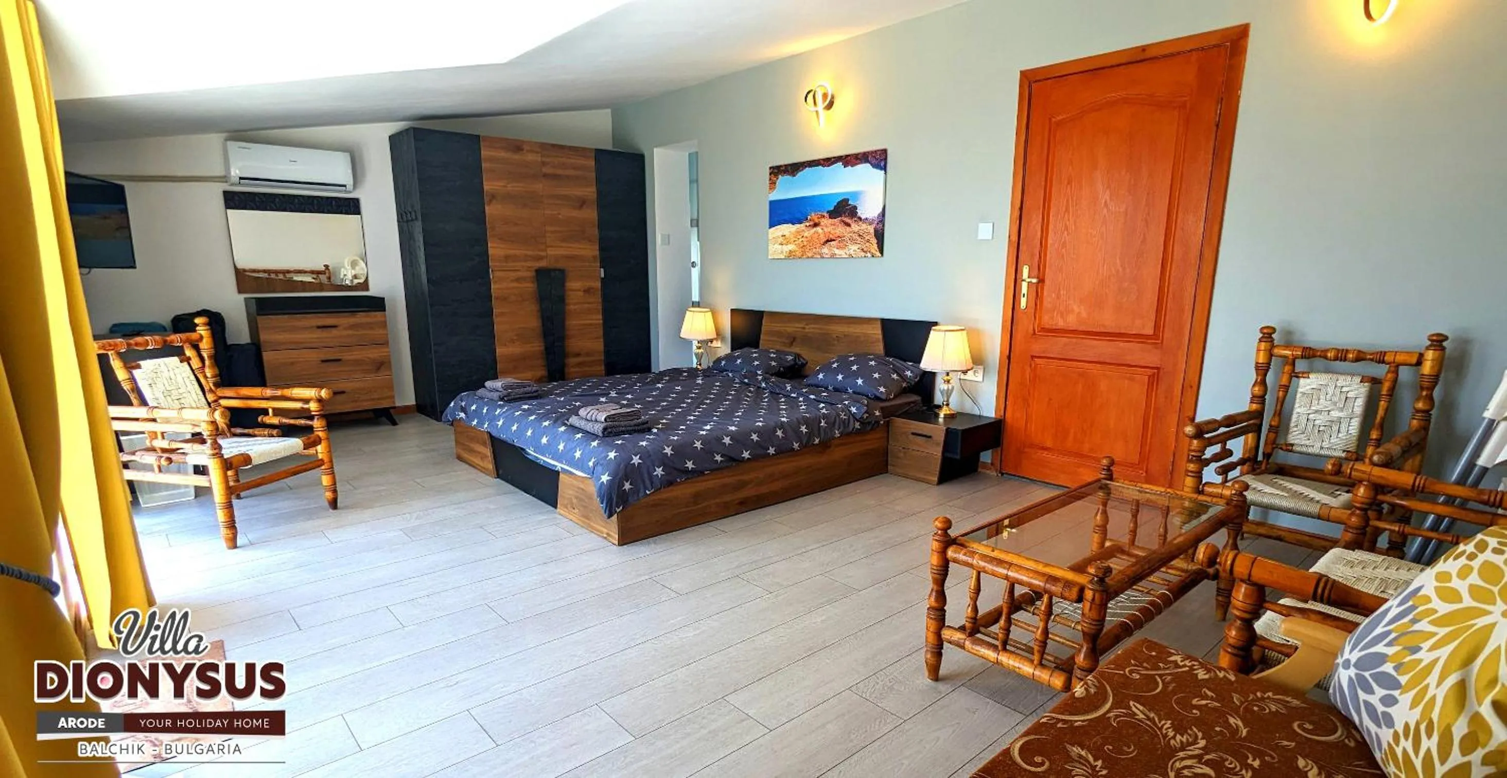 Bed in Arode Villa Dionysus