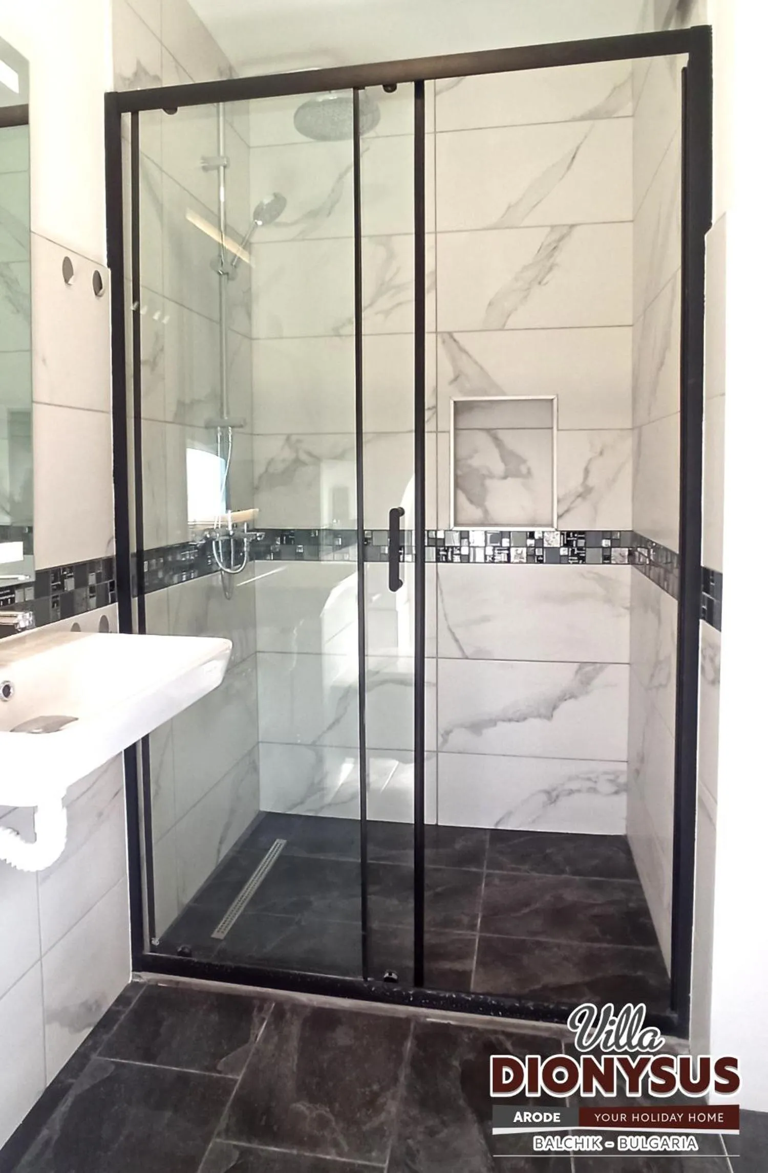 Shower in Arode Villa Dionysus