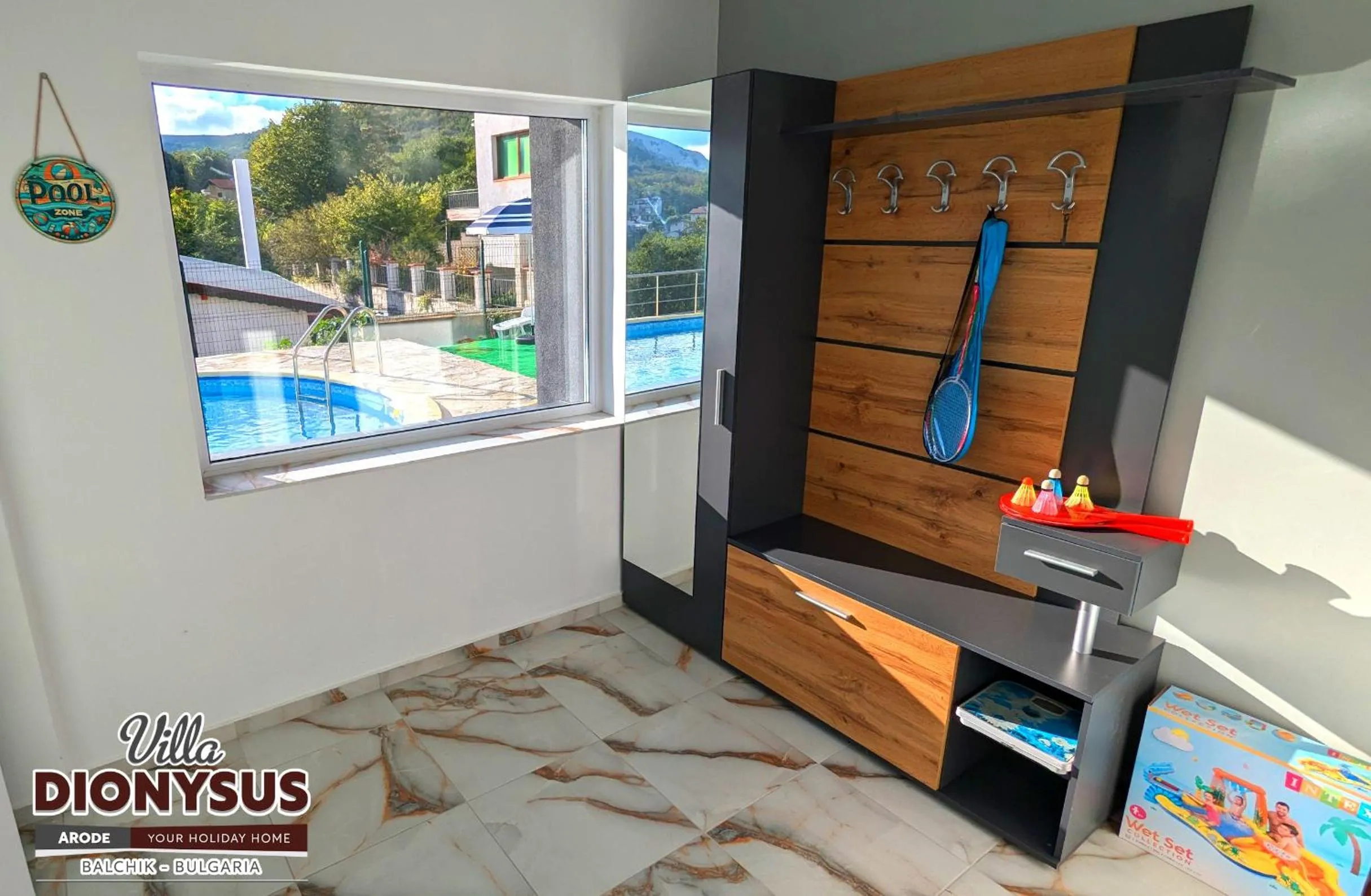 Day in Arode Villa Dionysus