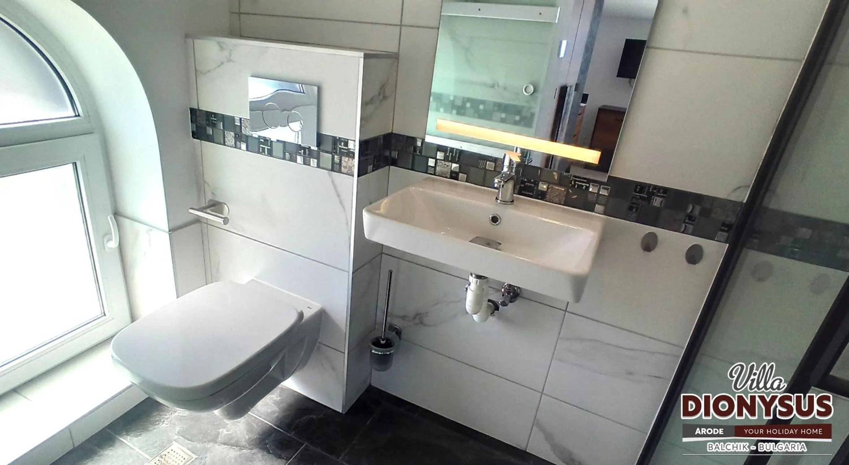 Shower in Arode Villa Dionysus