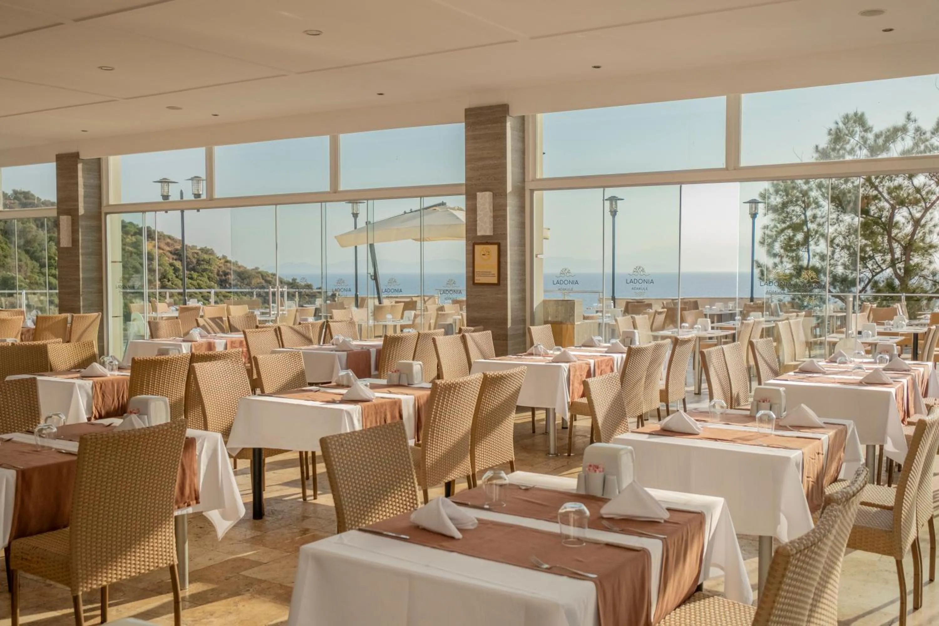 LADONIA HOTELS ADAKULE