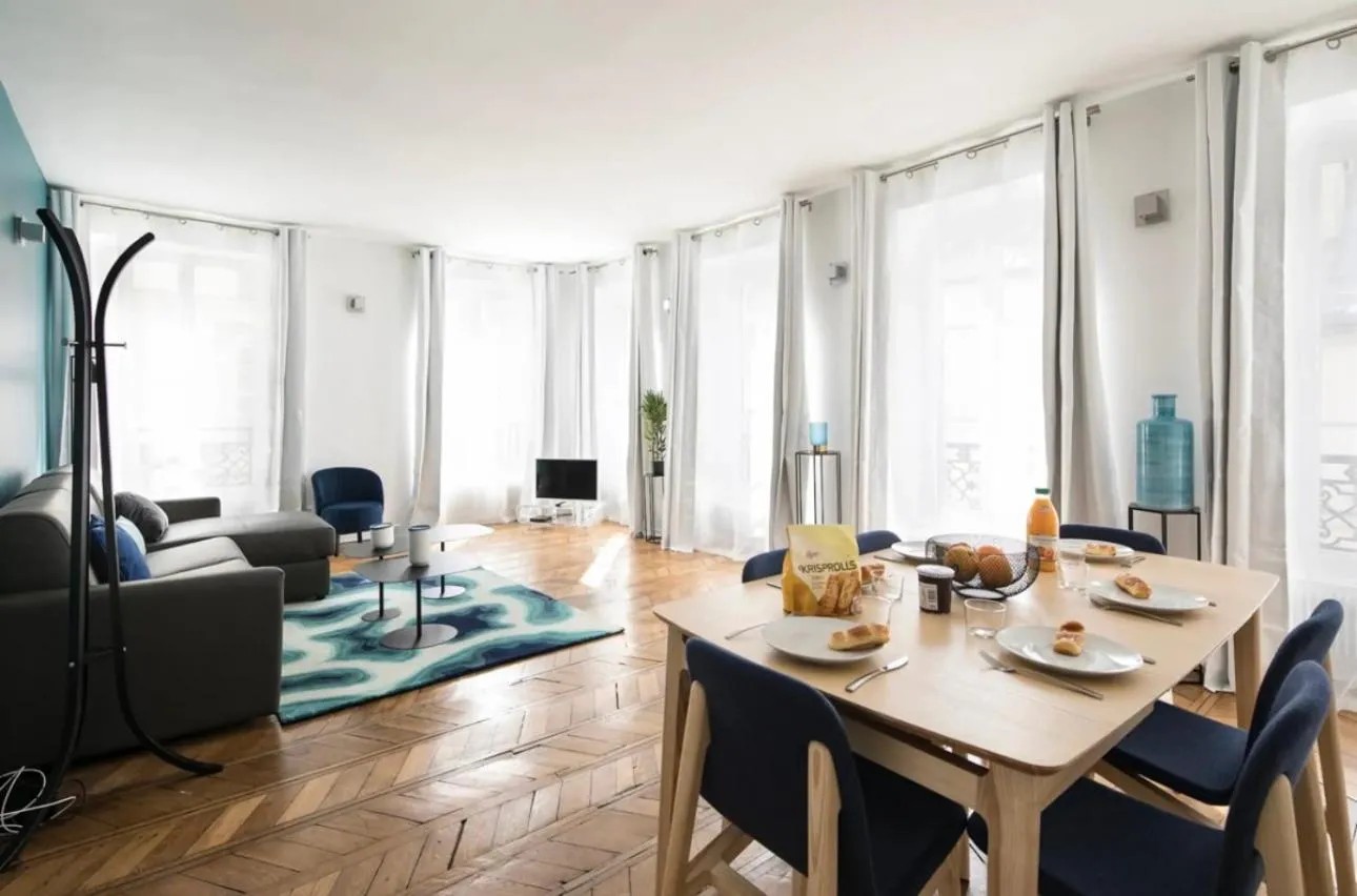 TV and multimedia in 123paris city