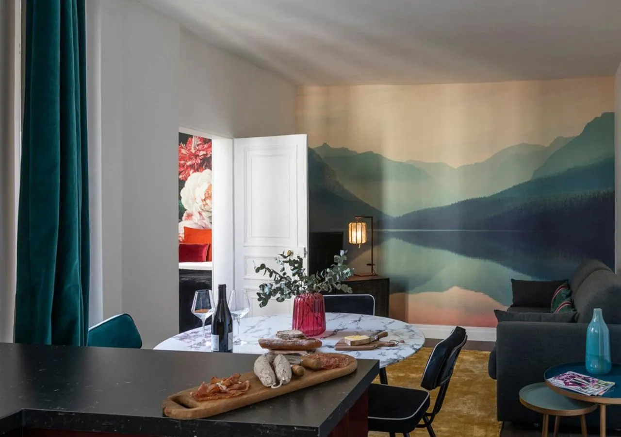 Kitchen or kitchenette in 123paris city