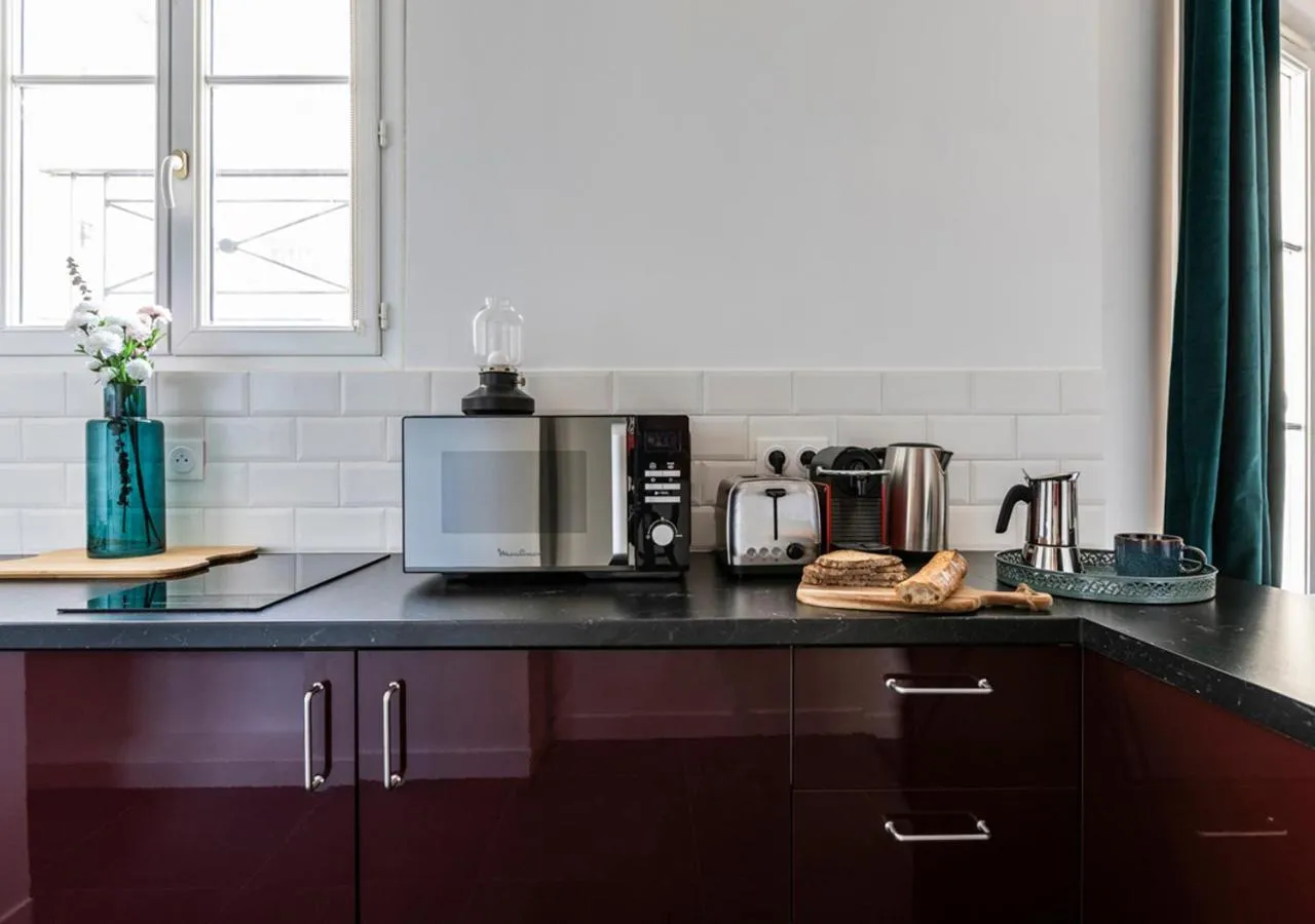 Coffee/tea facilities in 123paris city