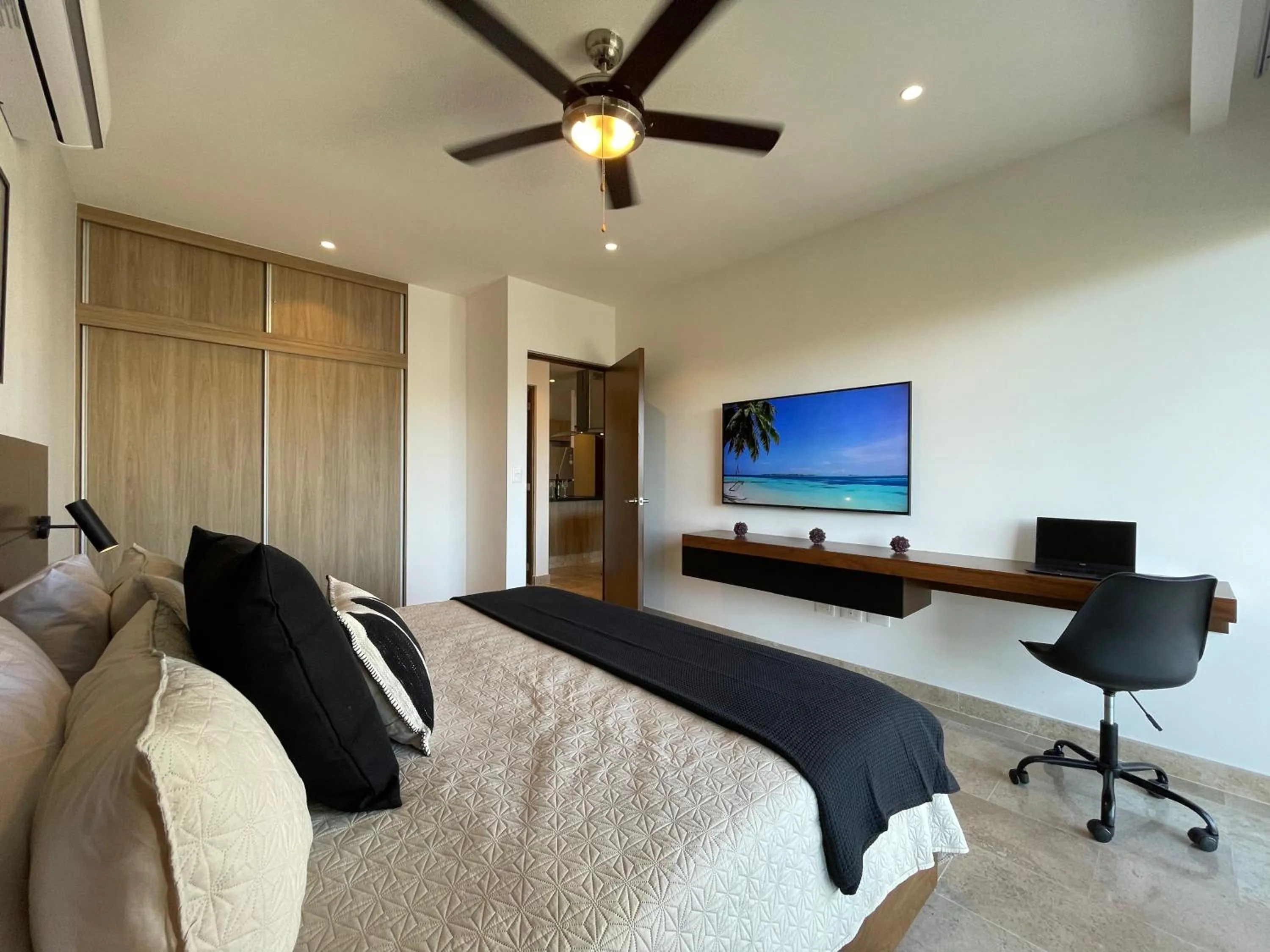 TV and multimedia in New & Equipped Apartment Steps From The Beach With Pool Jacuzzi By Yeah