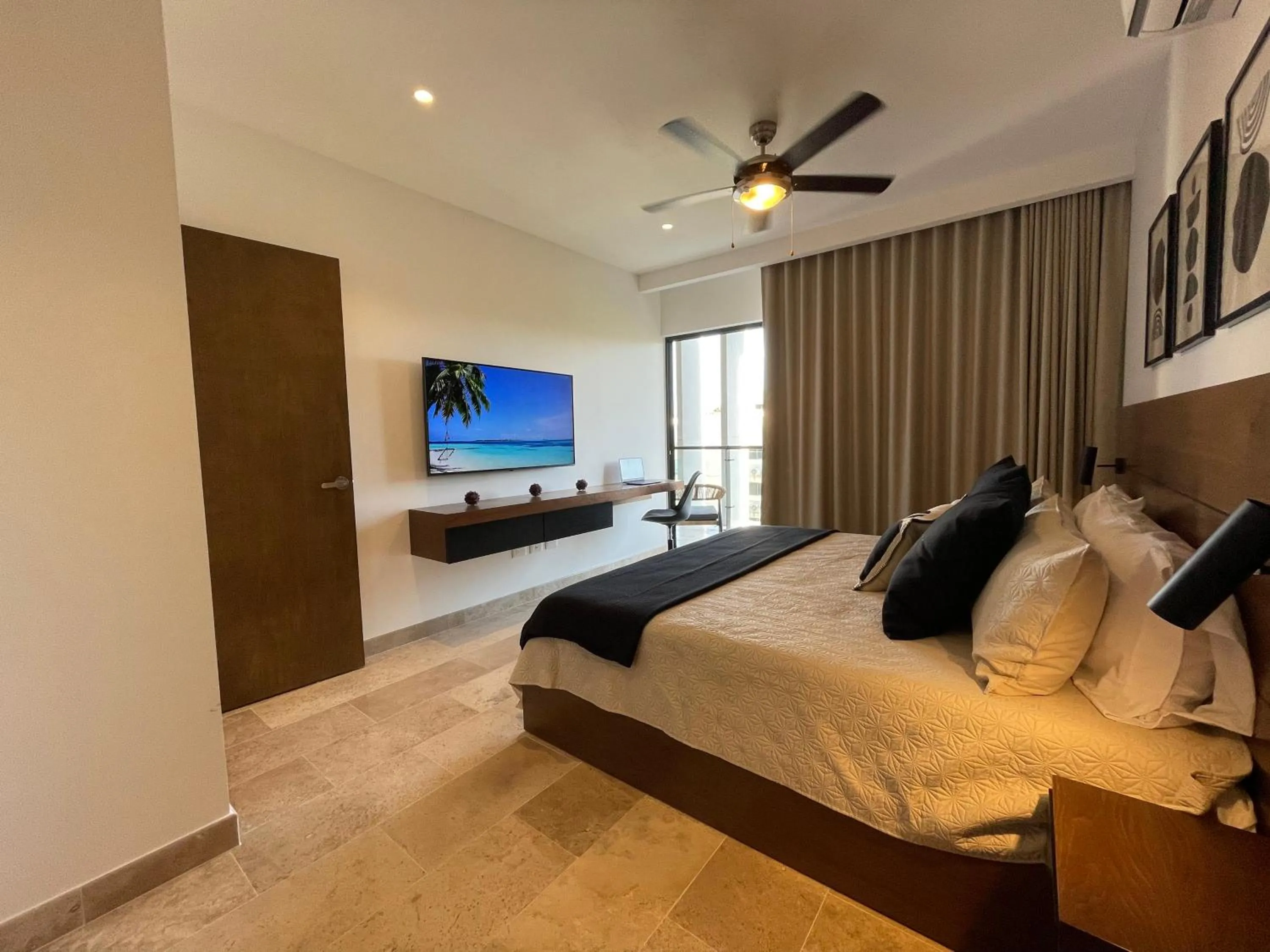 Photo of the whole room, Bed in New & Equipped Apartment Steps From The Beach With Pool Jacuzzi By Yeah