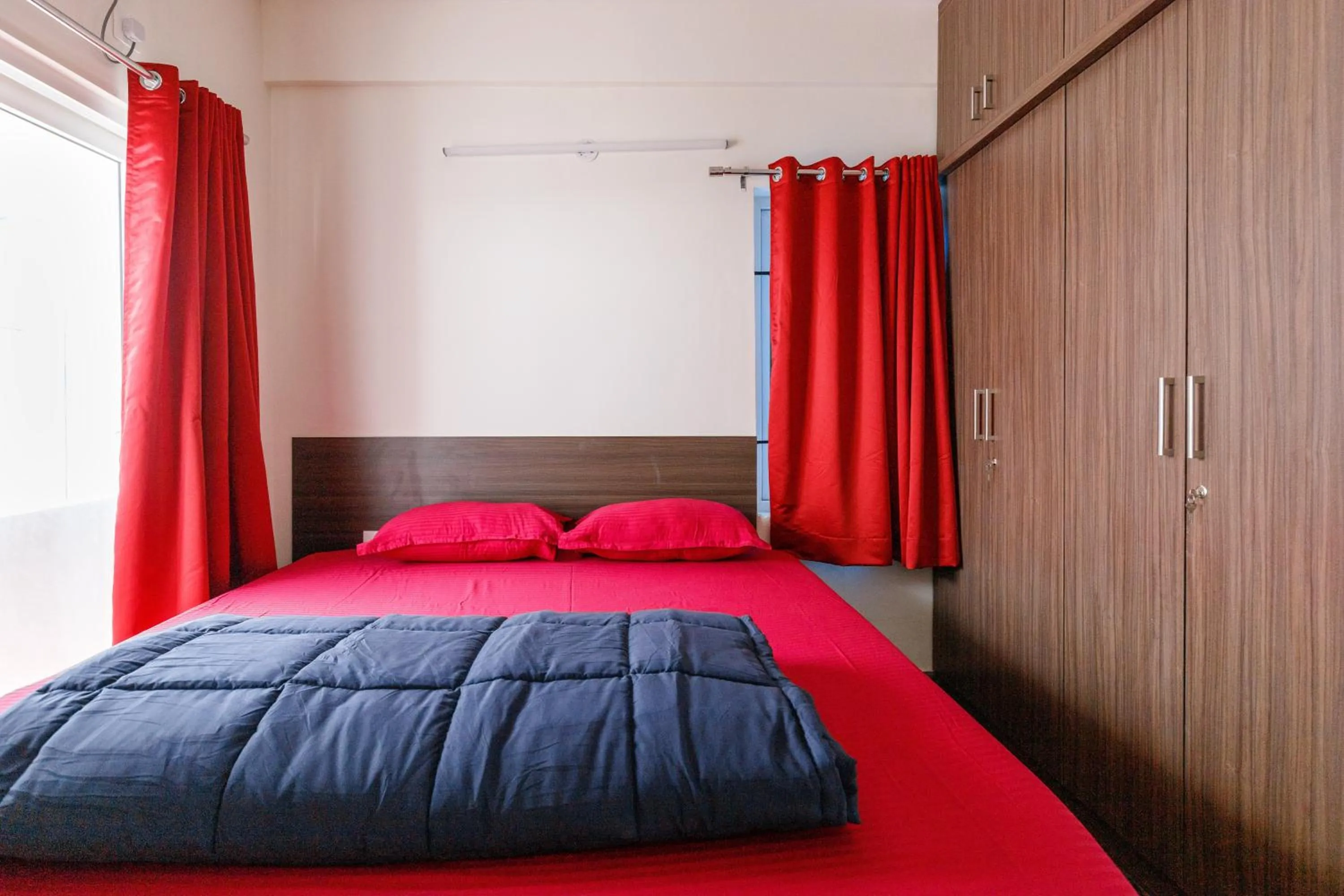 Bed in SPLENDID SHUBHAM SERVICED APARTMENTS