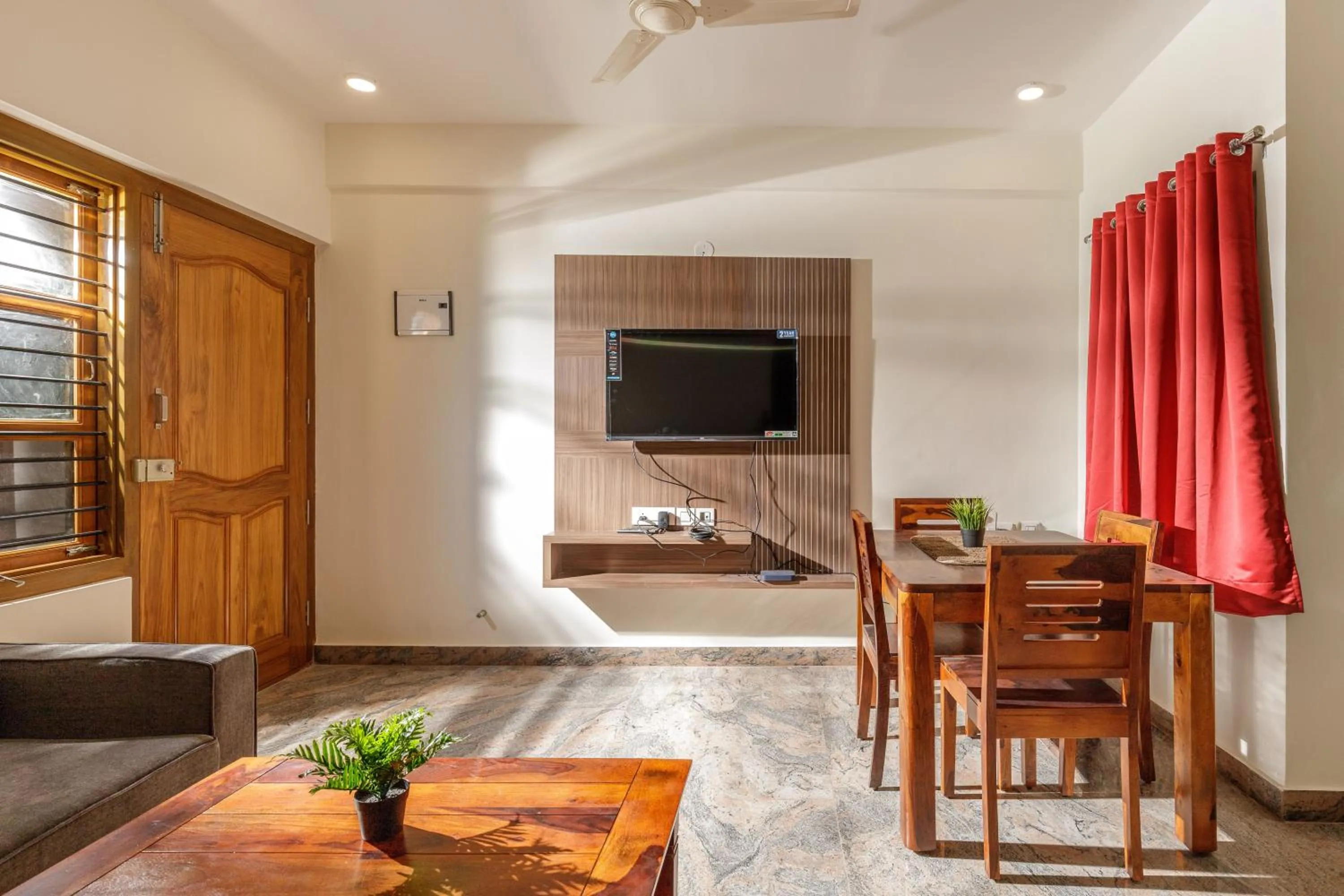 TV and multimedia in SPLENDID SHUBHAM SERVICED APARTMENTS