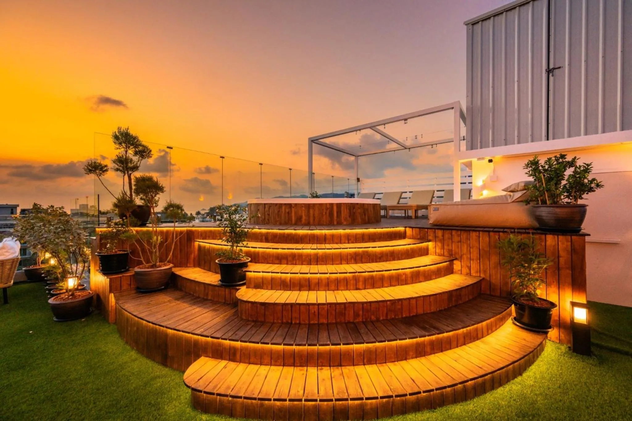 Property building in La Vista Patong Hotel