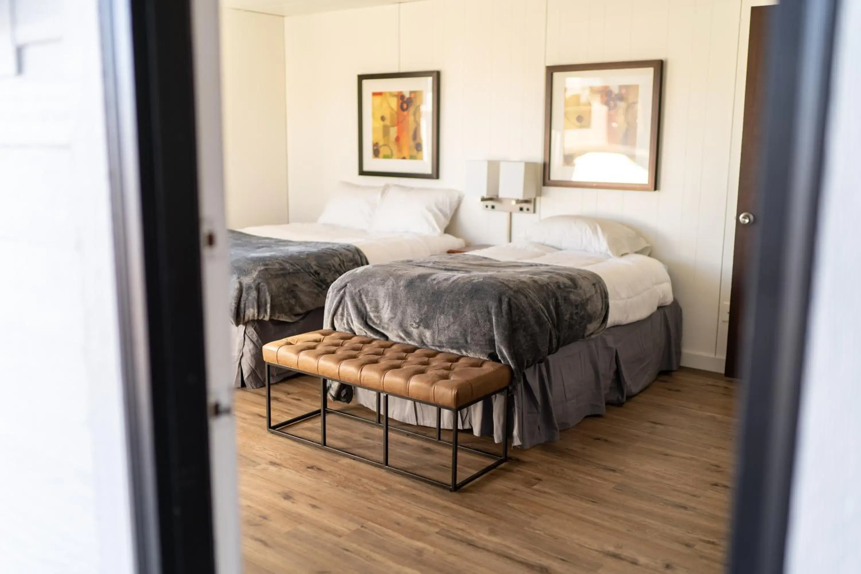 Double or Twin Room with Shower in Cuyuna Lakes Stay Double or Twin Room with Shower in Cuyuna Lakes Stay