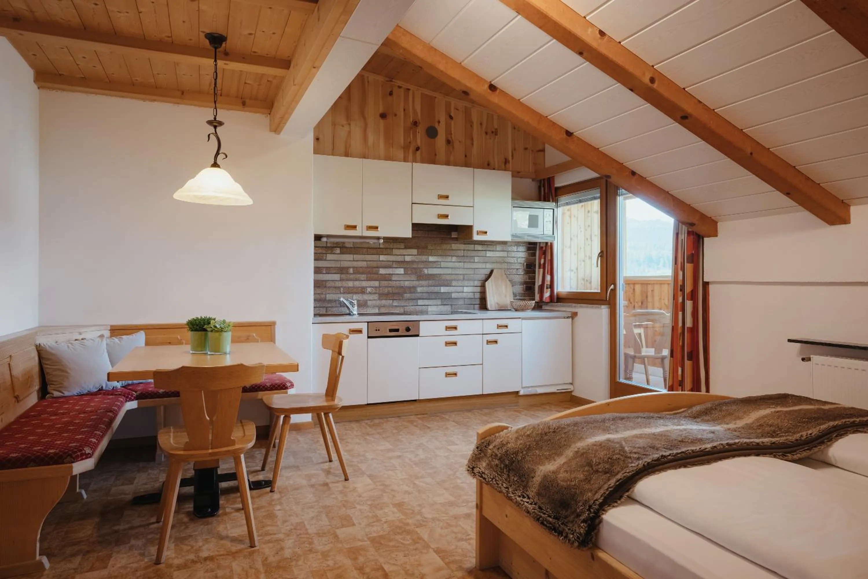 Photo of the whole room, Bed in Oberaldoss Residence Wellness