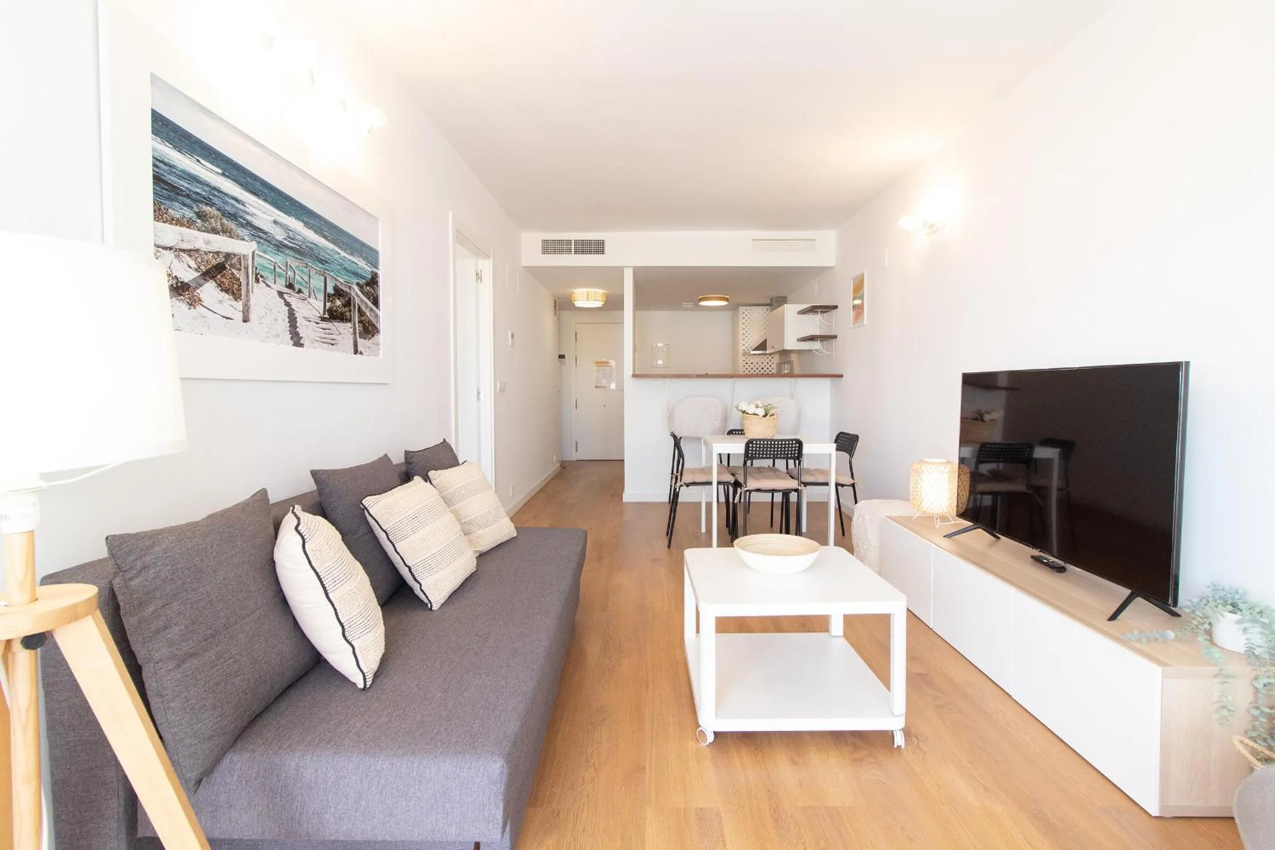 Global Vacacional, Moderno apartamento en Canet al Mar
