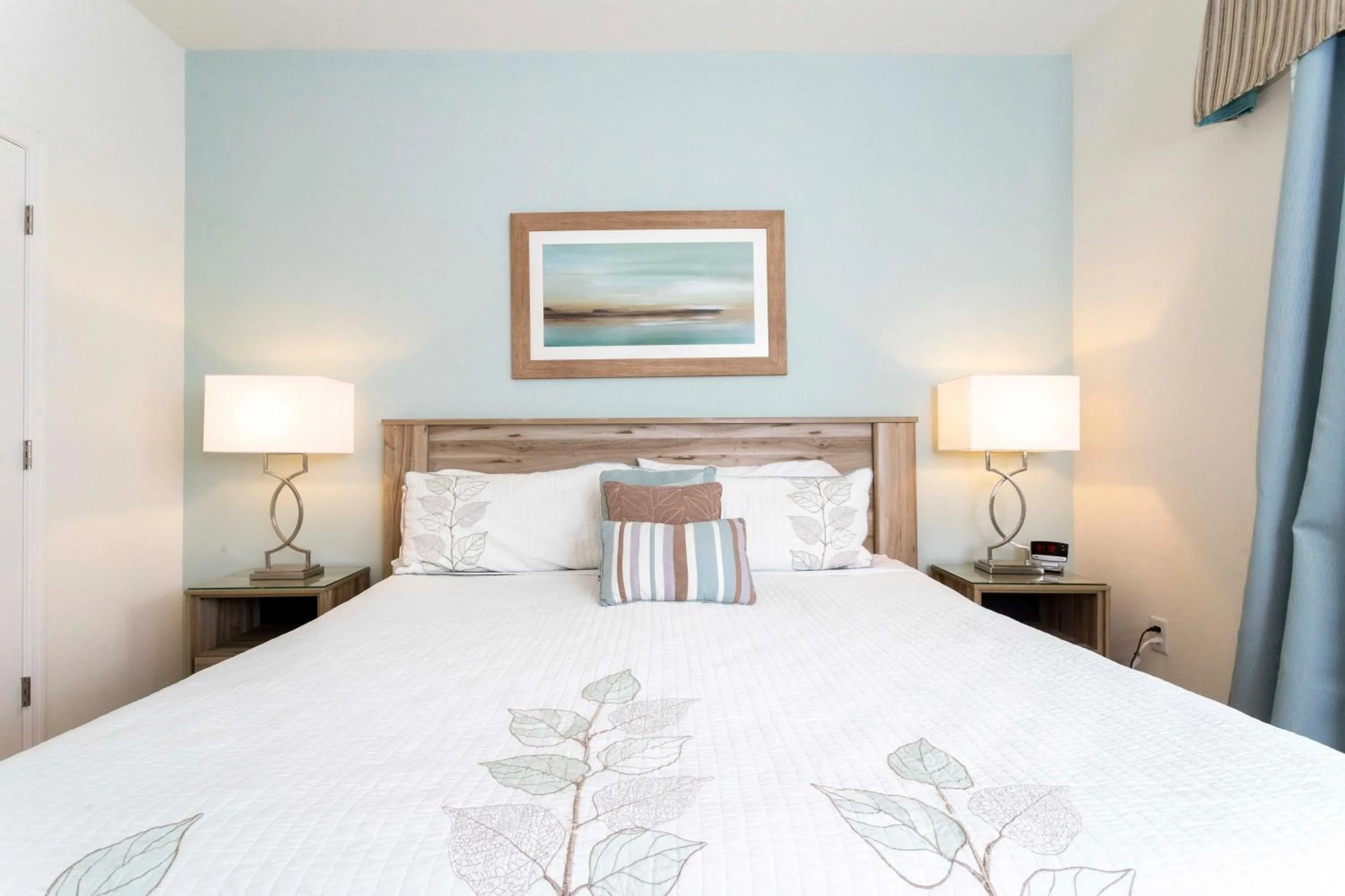 Bed in Marvelous 7 Bd w/ Pool Close to Disney @ Solterra 6086