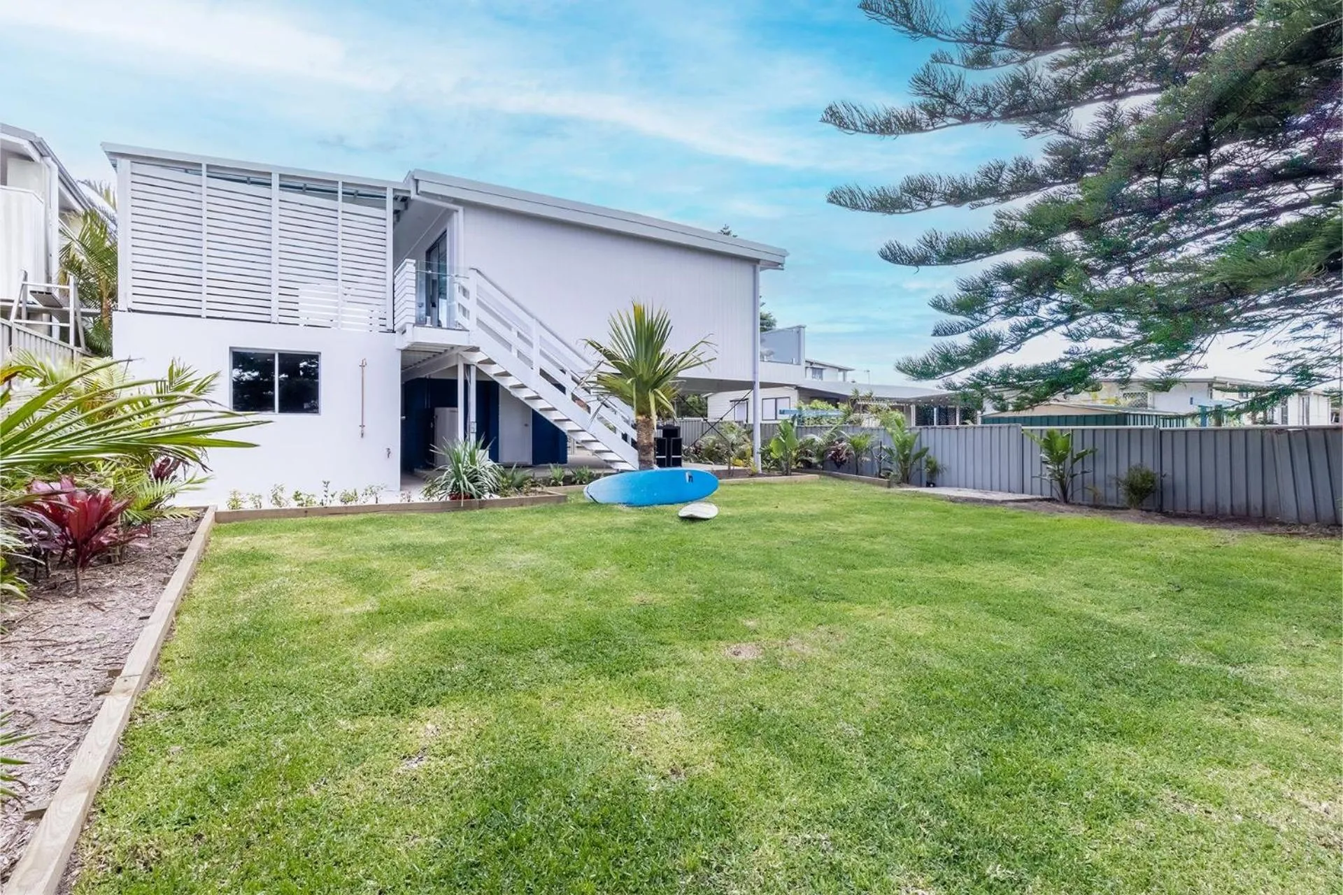 Property building in Five Pines Beach House at Birubi 20 Robinson St pet friendly aircon and WiFi
