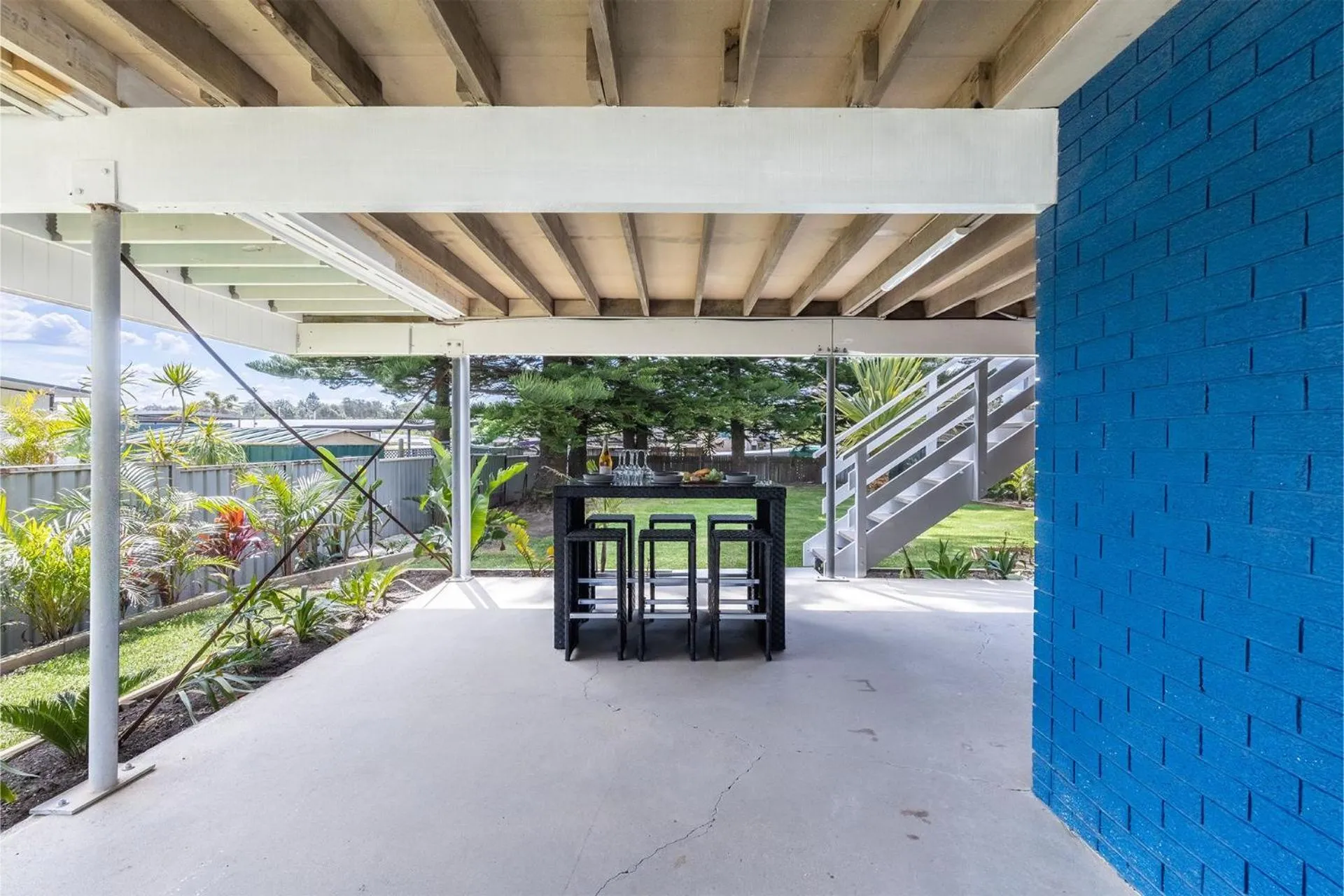 Patio in Five Pines Beach House at Birubi 20 Robinson St pet friendly aircon and WiFi