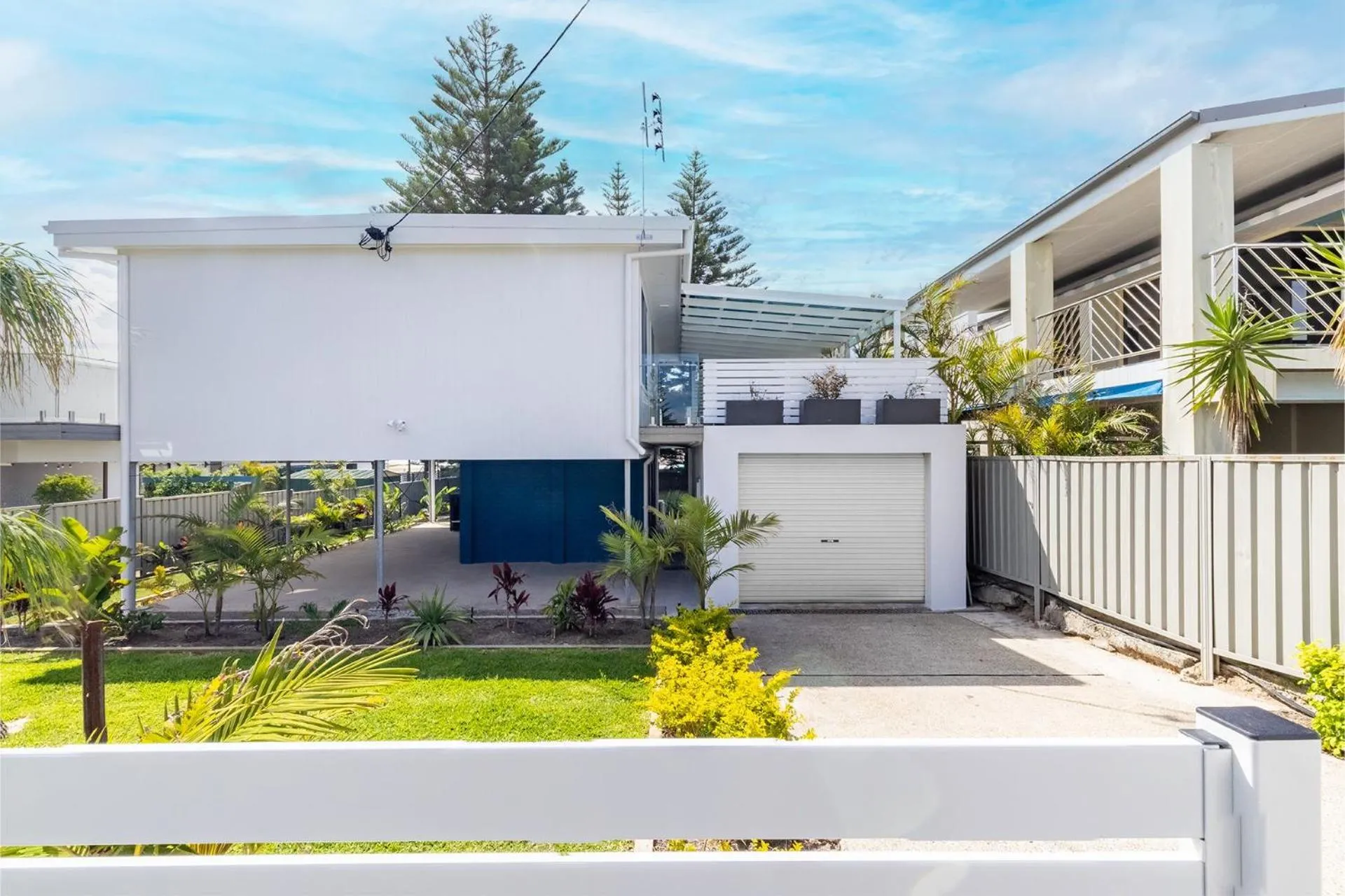 Property building in Five Pines Beach House at Birubi 20 Robinson St pet friendly aircon and WiFi