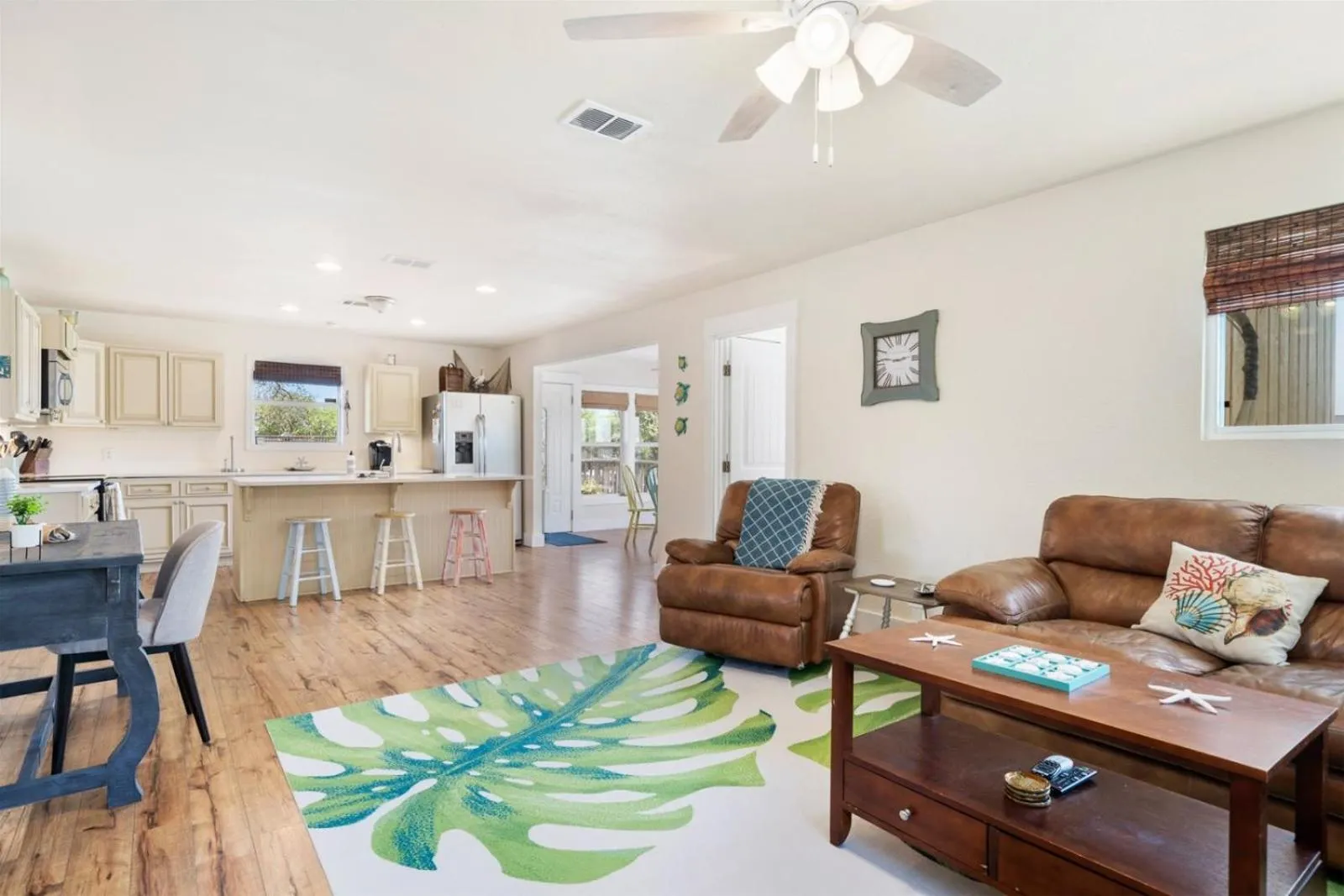 Property building in Catch & Play on Estes Bay