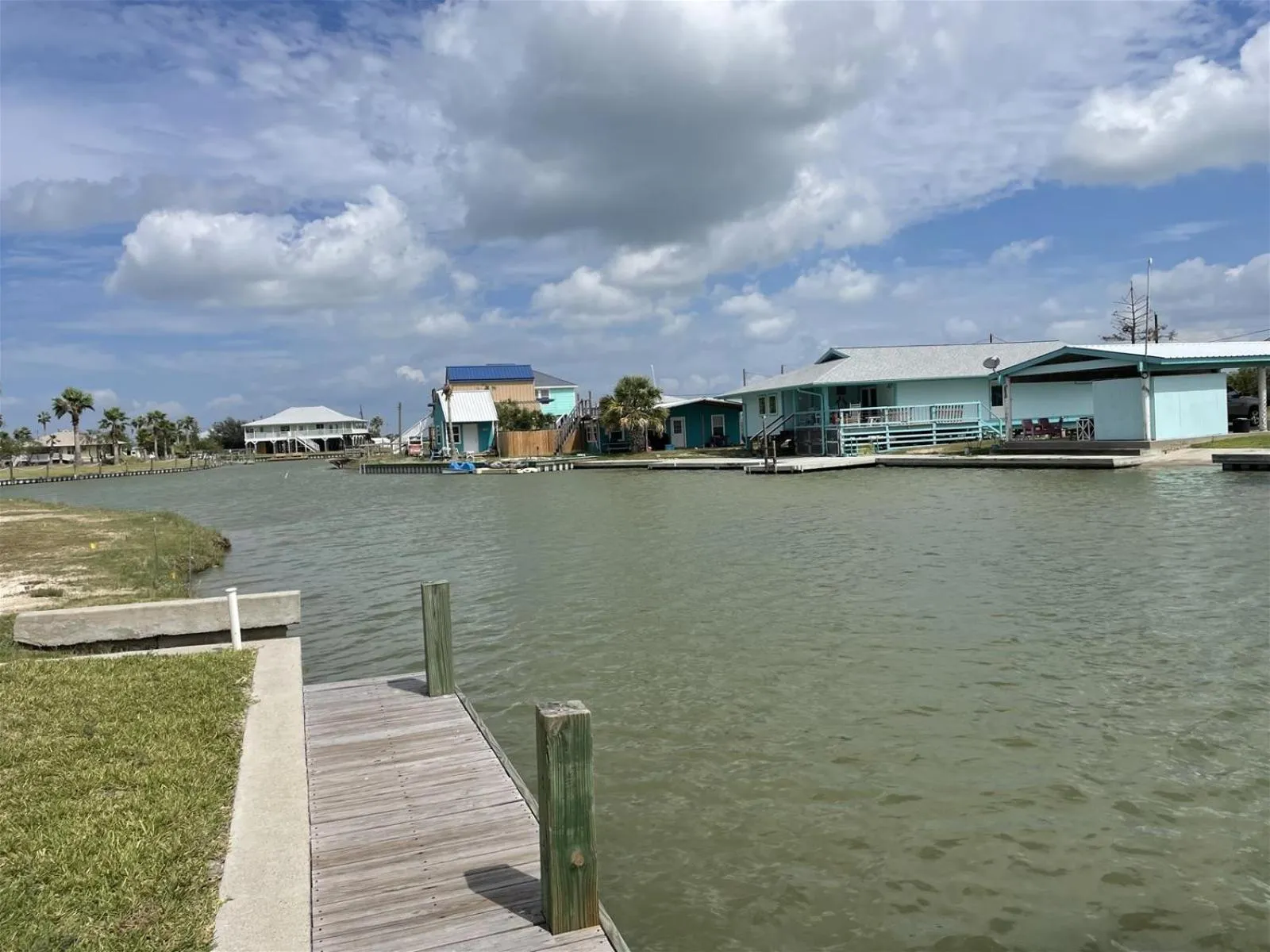 Property building in Mermaid Bay