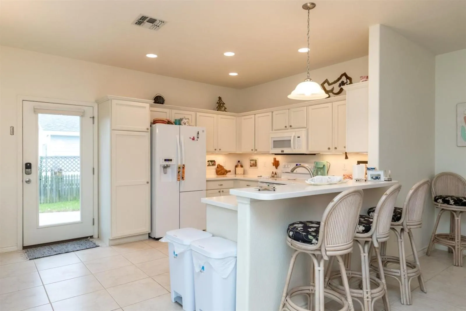 Property building in Mermaid Bay