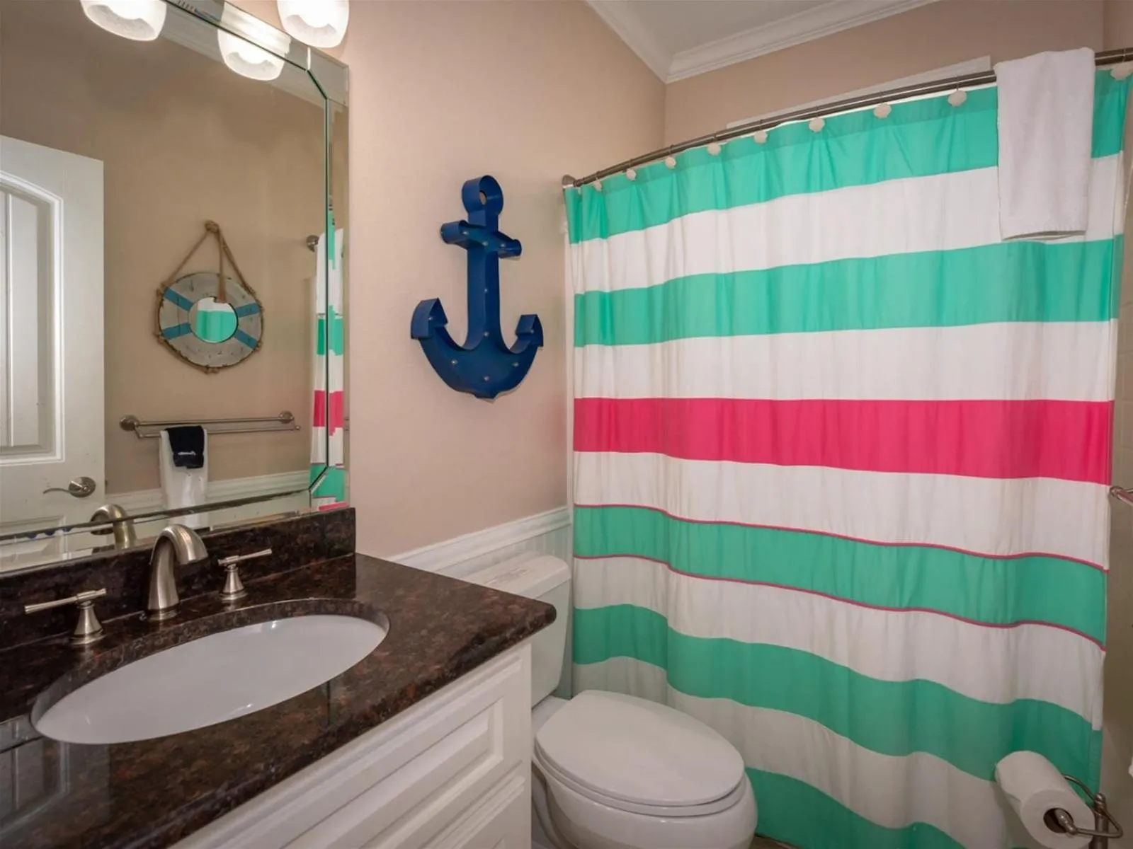 Property building in Pelican Point