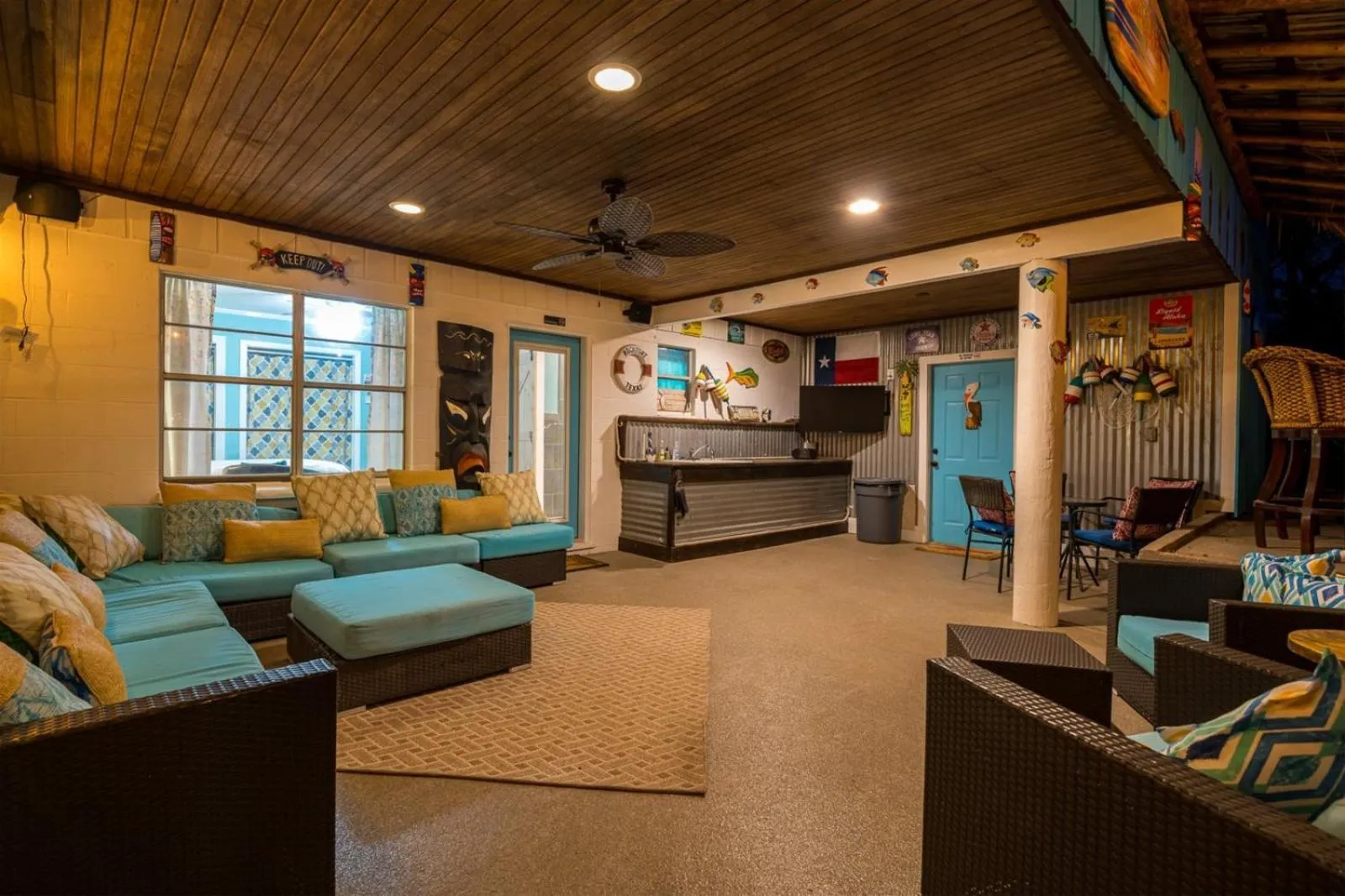 Property building in Texas Tiki