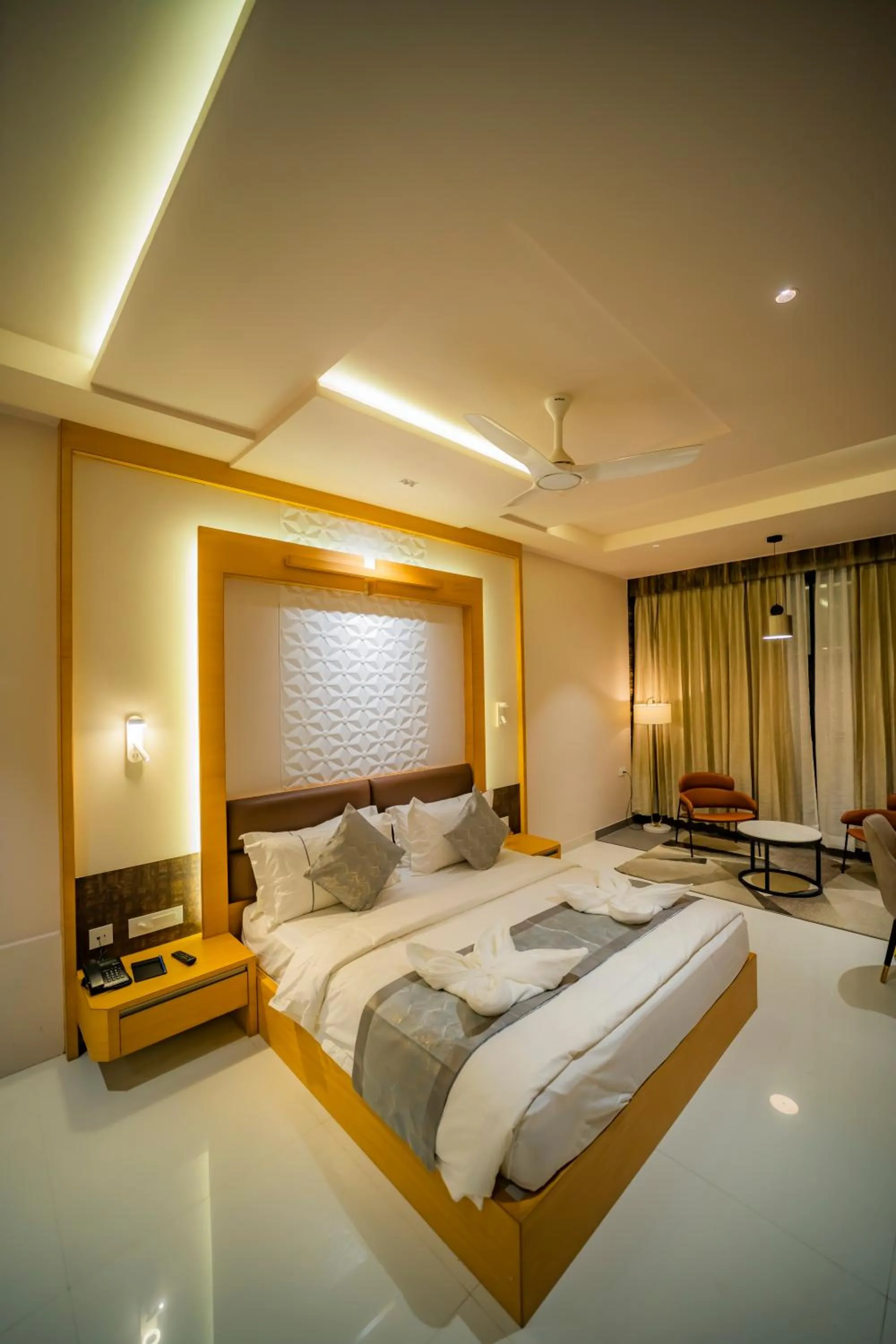 Bed in Kyriad Prestige Ilkal