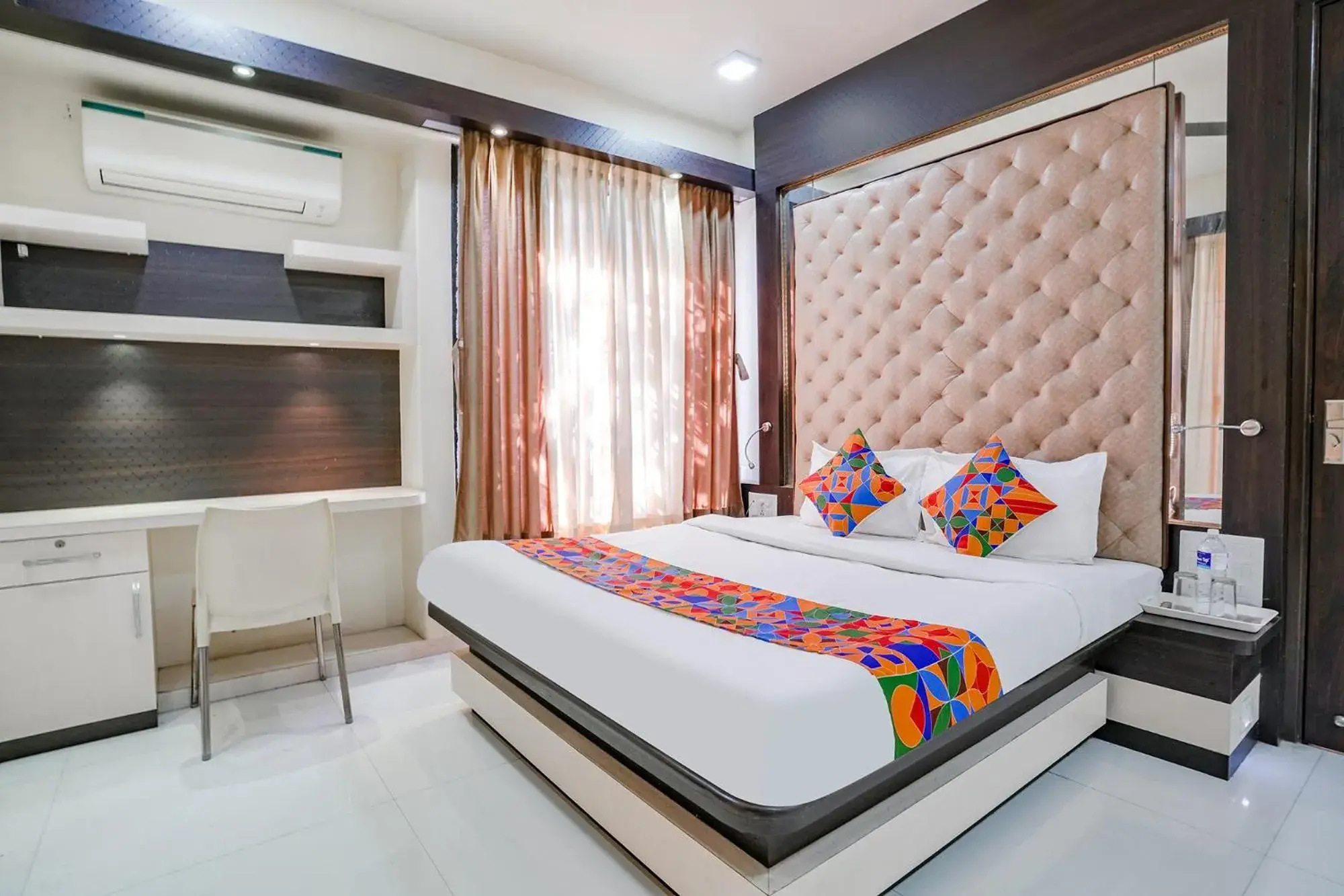 Living room, Bed in FabHotel Rudra Residency - Nr Medicover hospital Living room, Bed in FabHotel Rudra Residency - Nr Medicover hospital