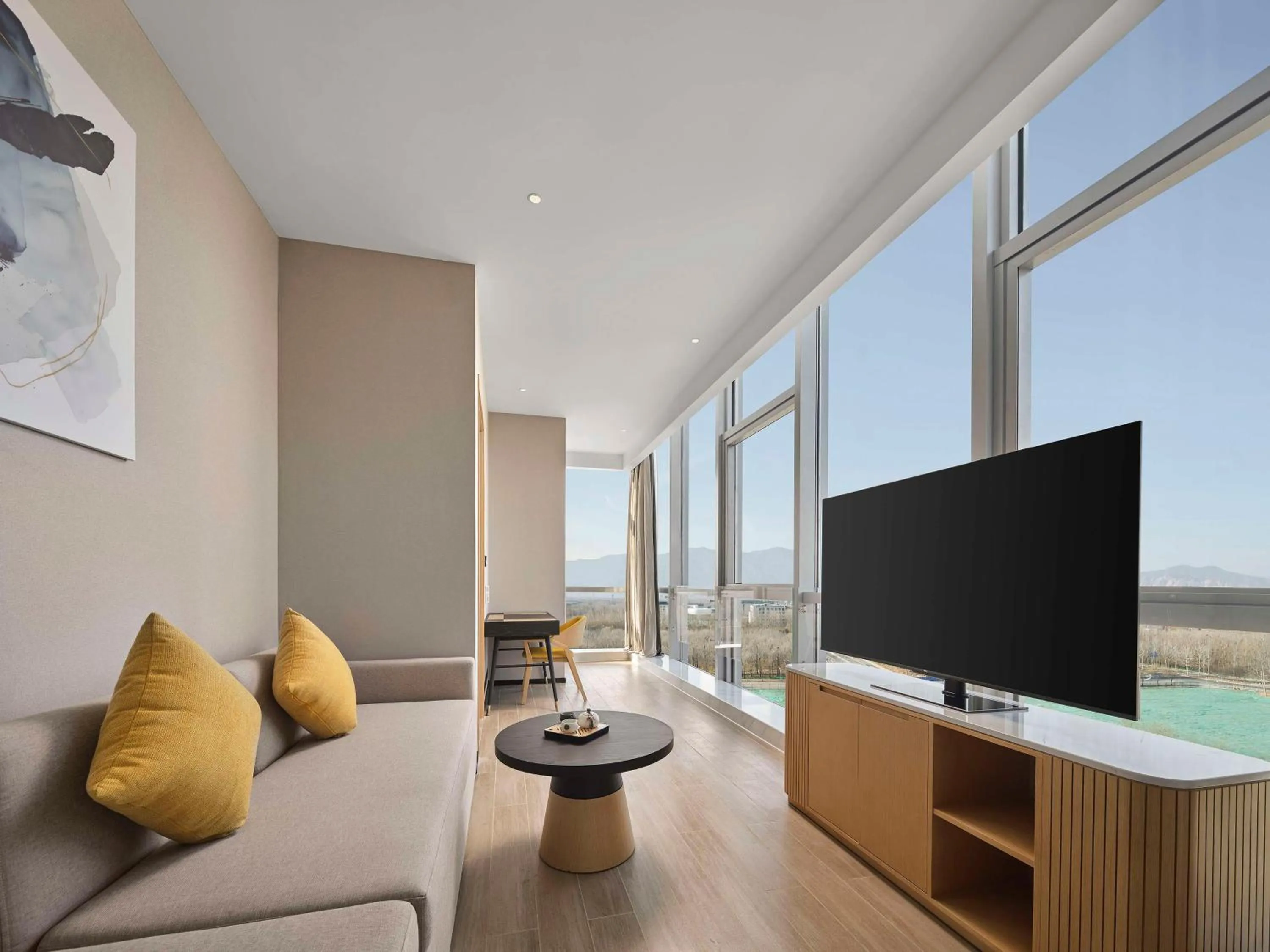 Bedroom in Hilton Garden Inn Beijing Haidian Daoxiang Lake