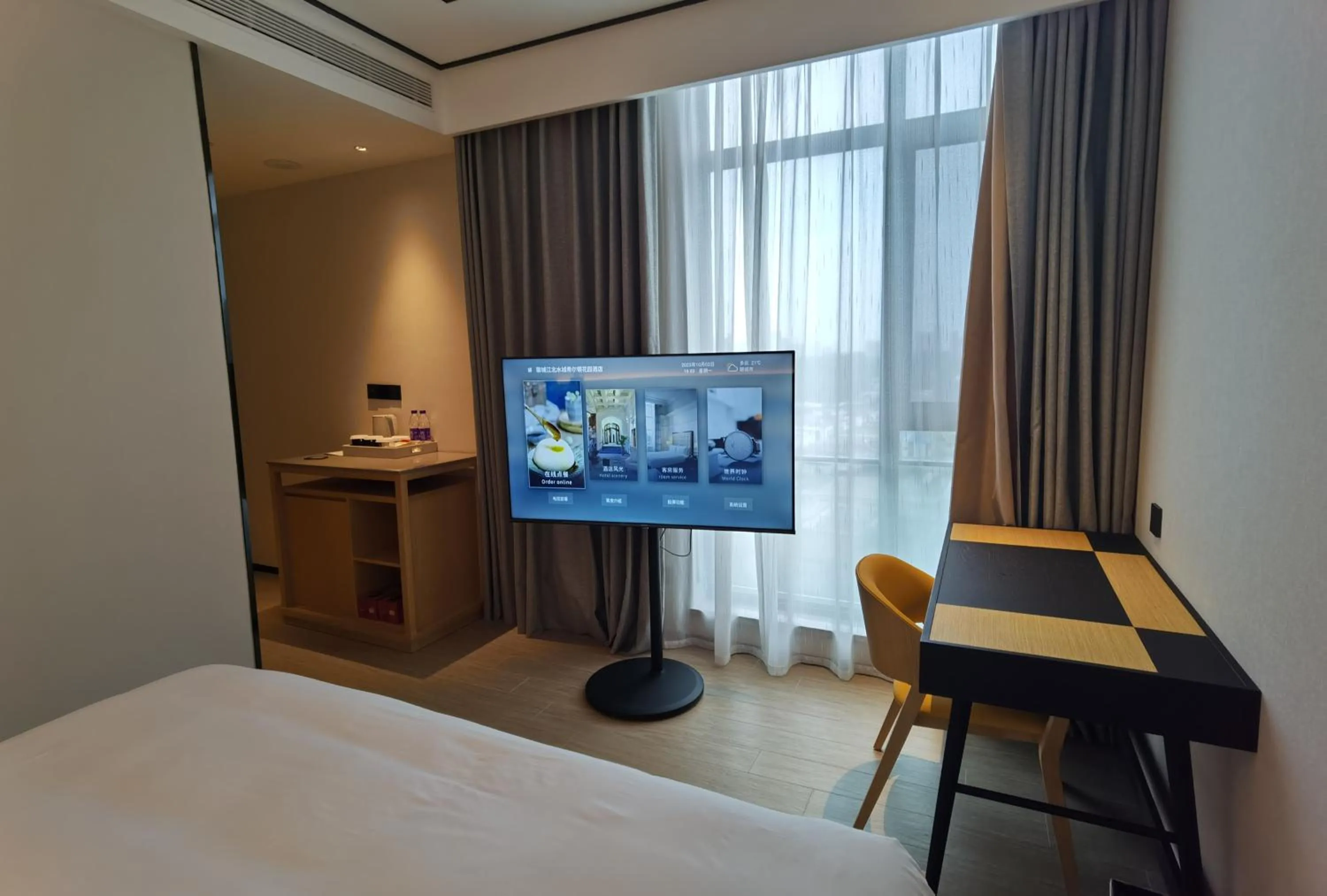 TV and multimedia, Bed in Hilton Garden Inn Liaocheng Jiangbei Shuicheng