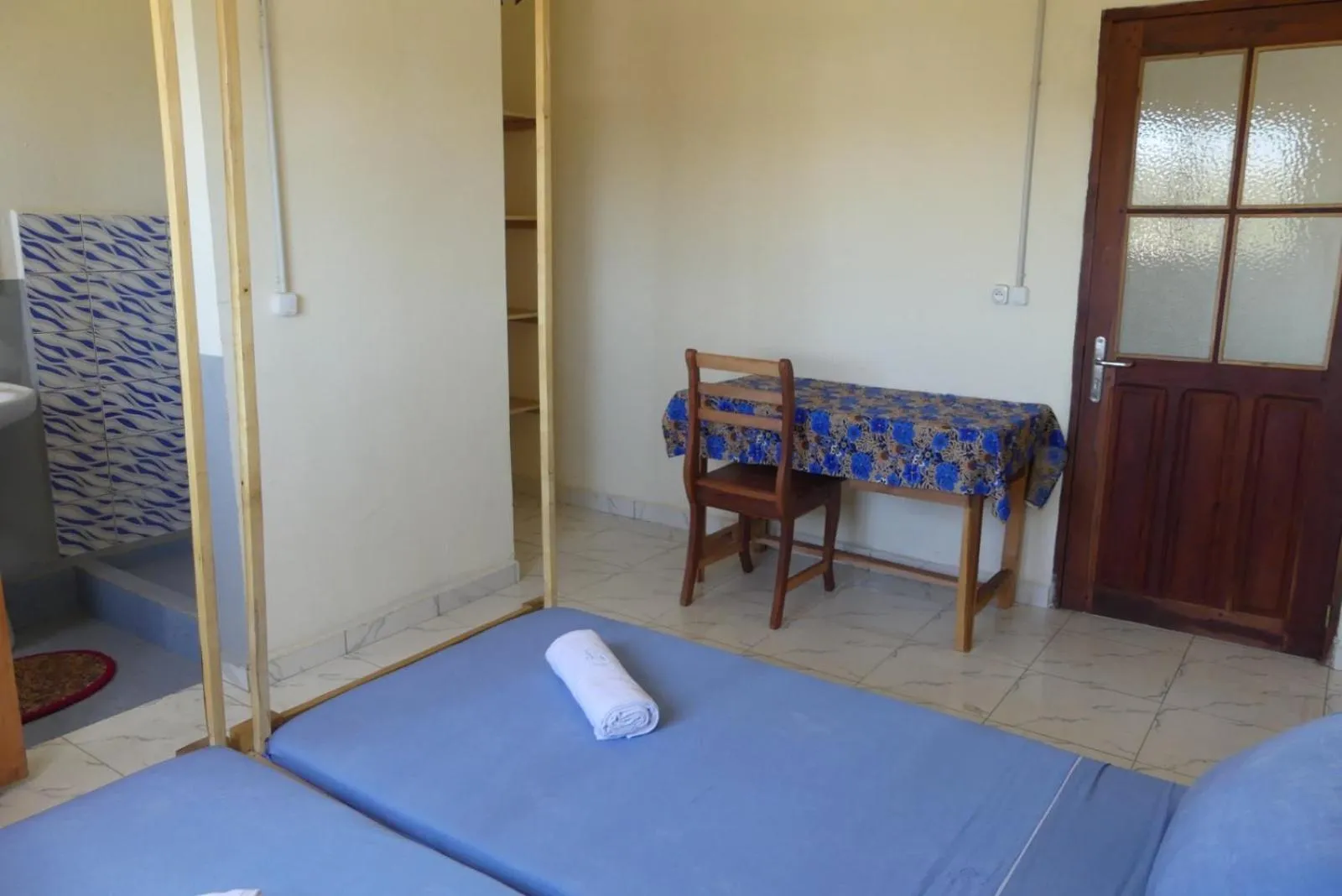 Bed in Centre Lucien Botovasoa