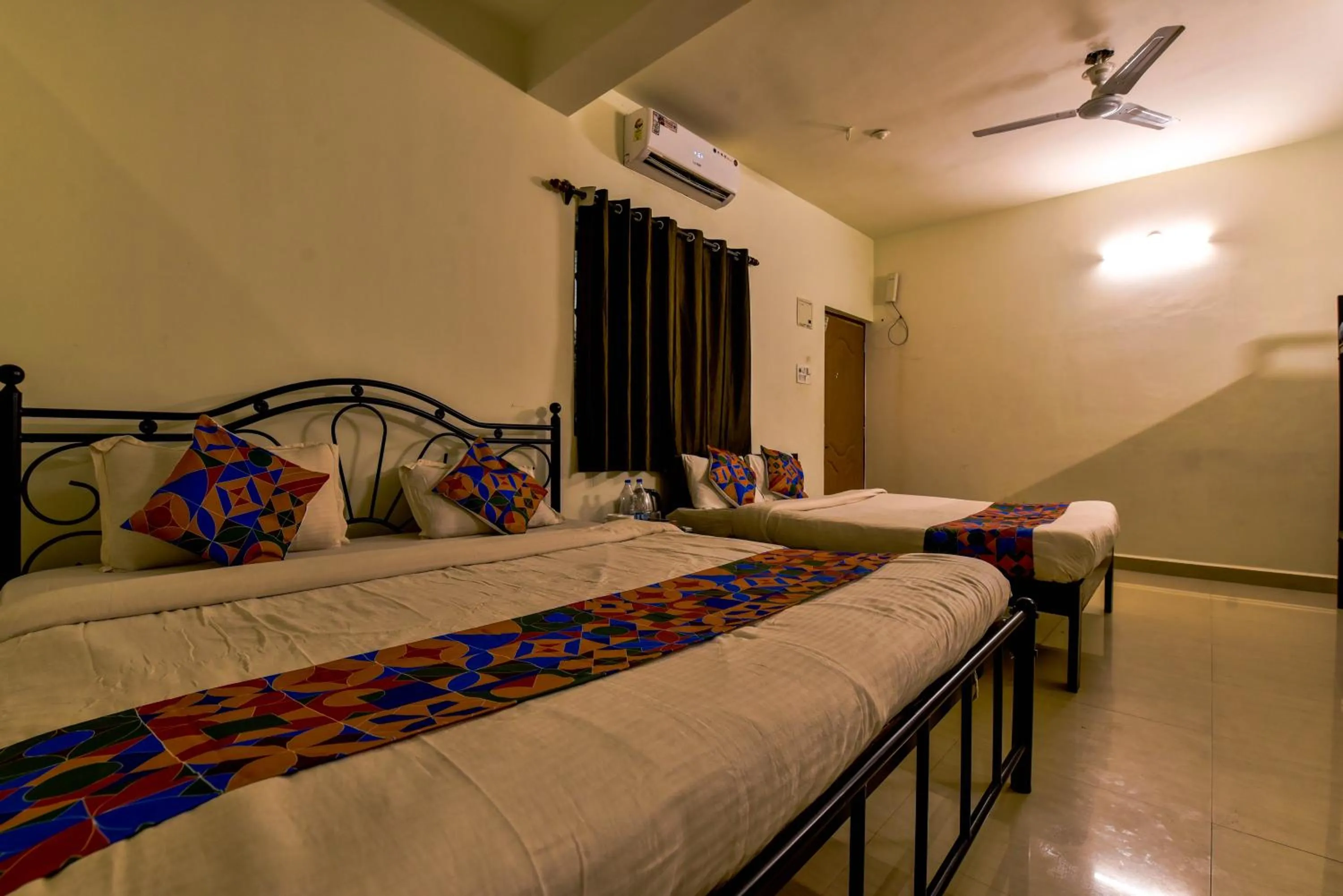 Bed in Rosa Bella Resort-TBV