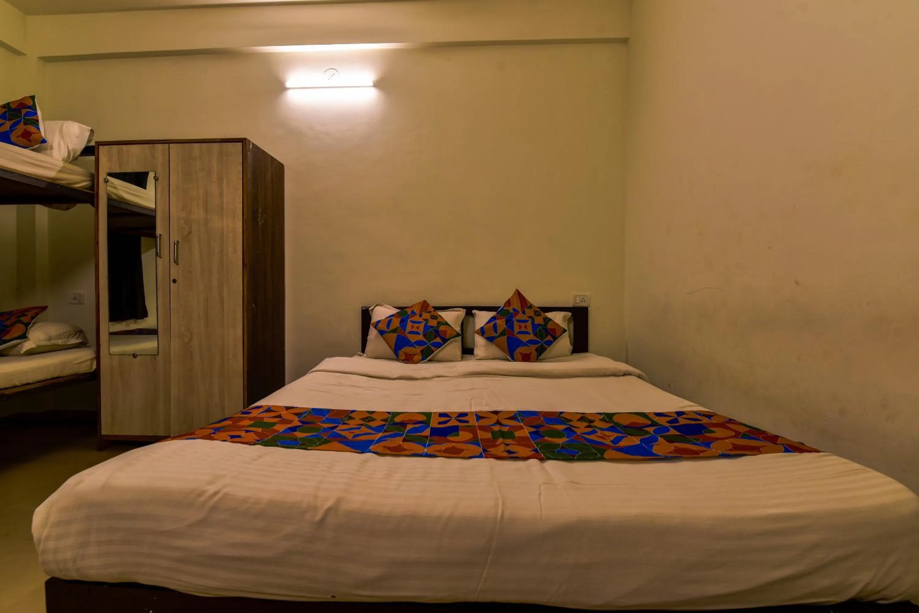 Bed in Rosa Bella Resort-TBV