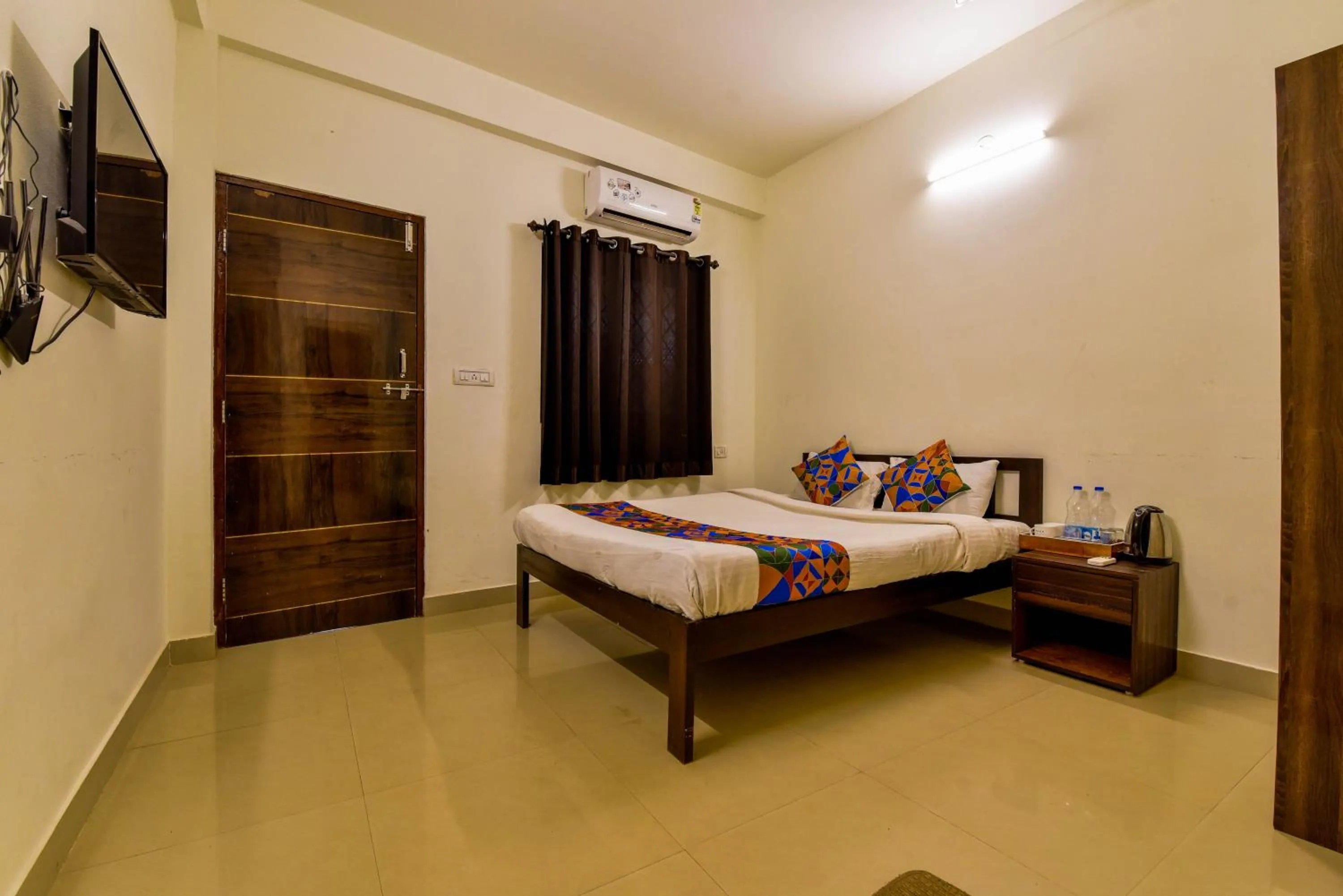 Bed in Rosa Bella Resort-TBV