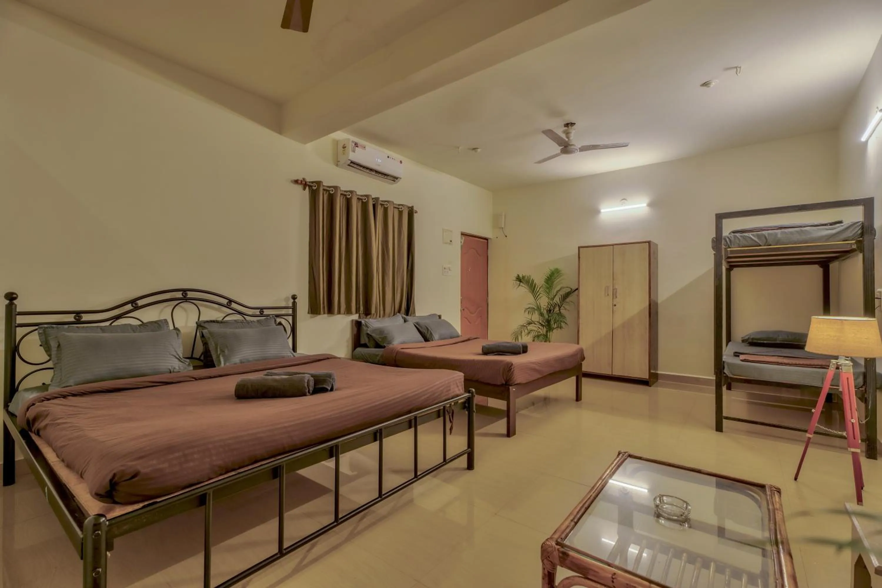 Bed in Rosa Bella Resort-TBV